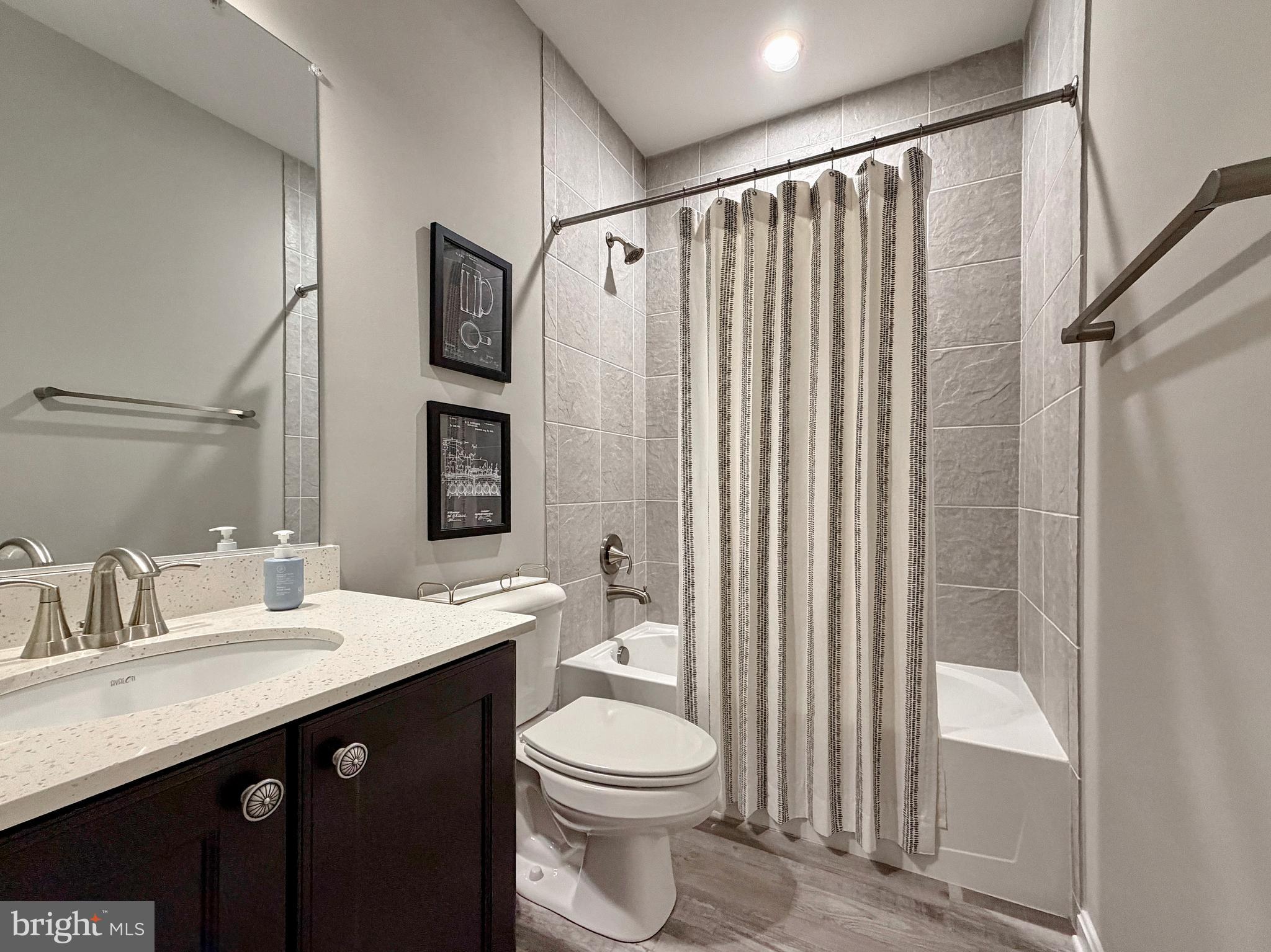 SIGNATURE CLUB - Residential