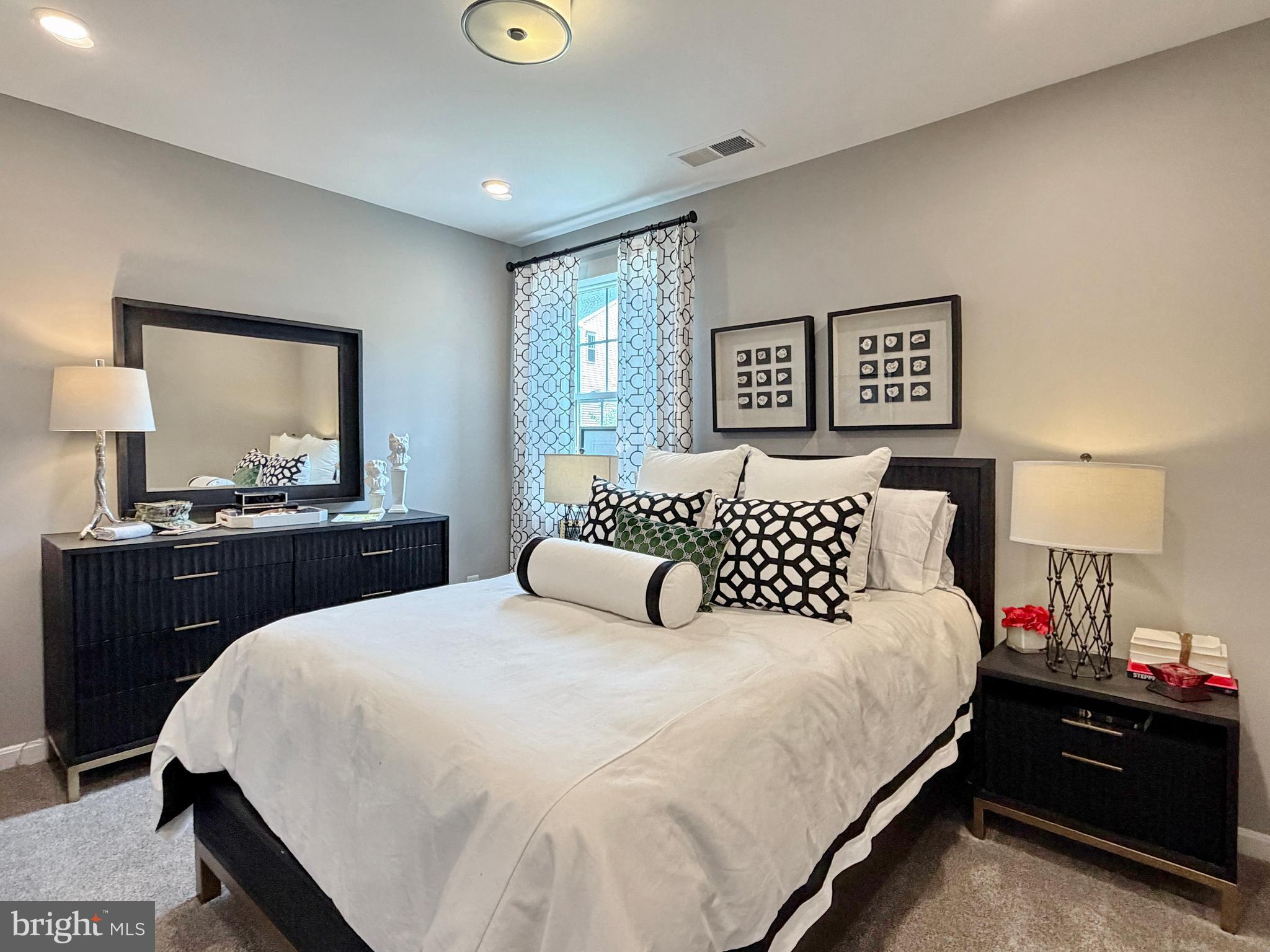 SIGNATURE CLUB - Residential