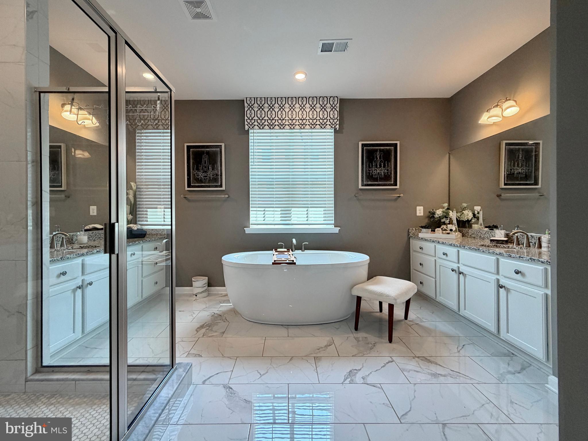 SIGNATURE CLUB - Residential