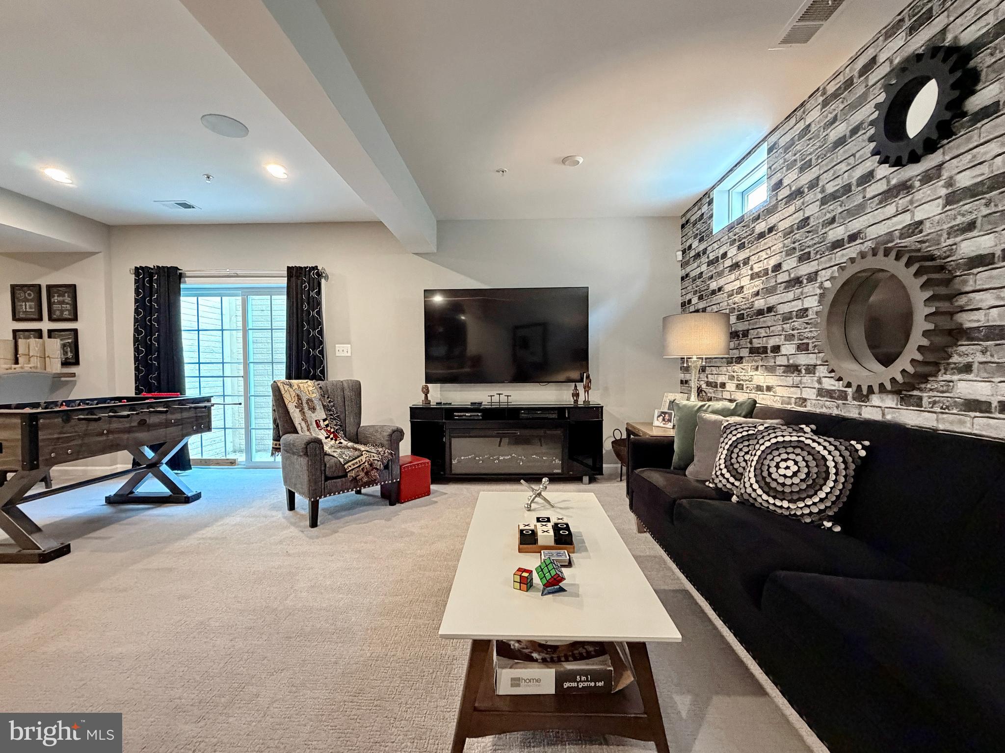 SIGNATURE CLUB - Residential
