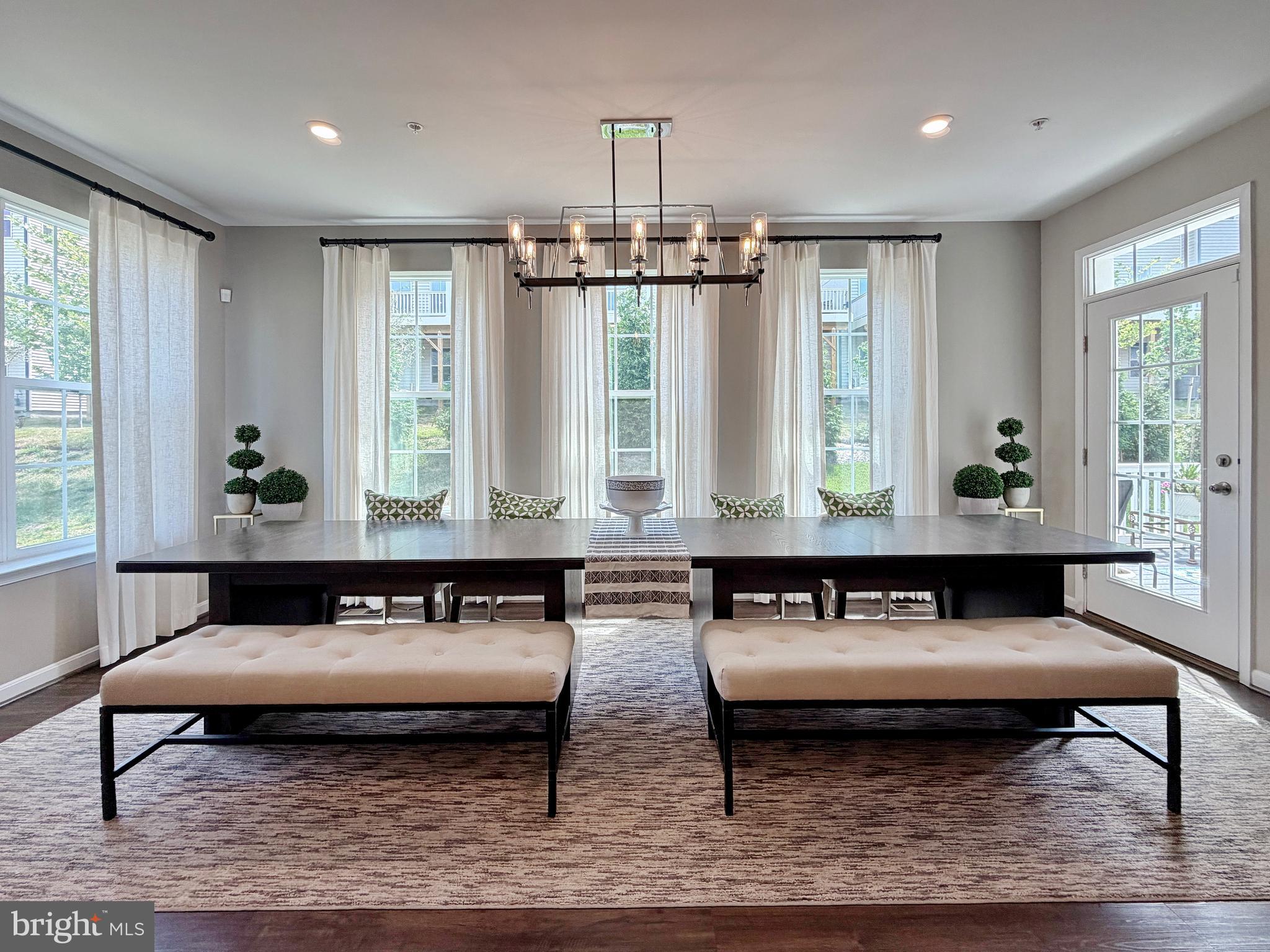 SIGNATURE CLUB - Residential