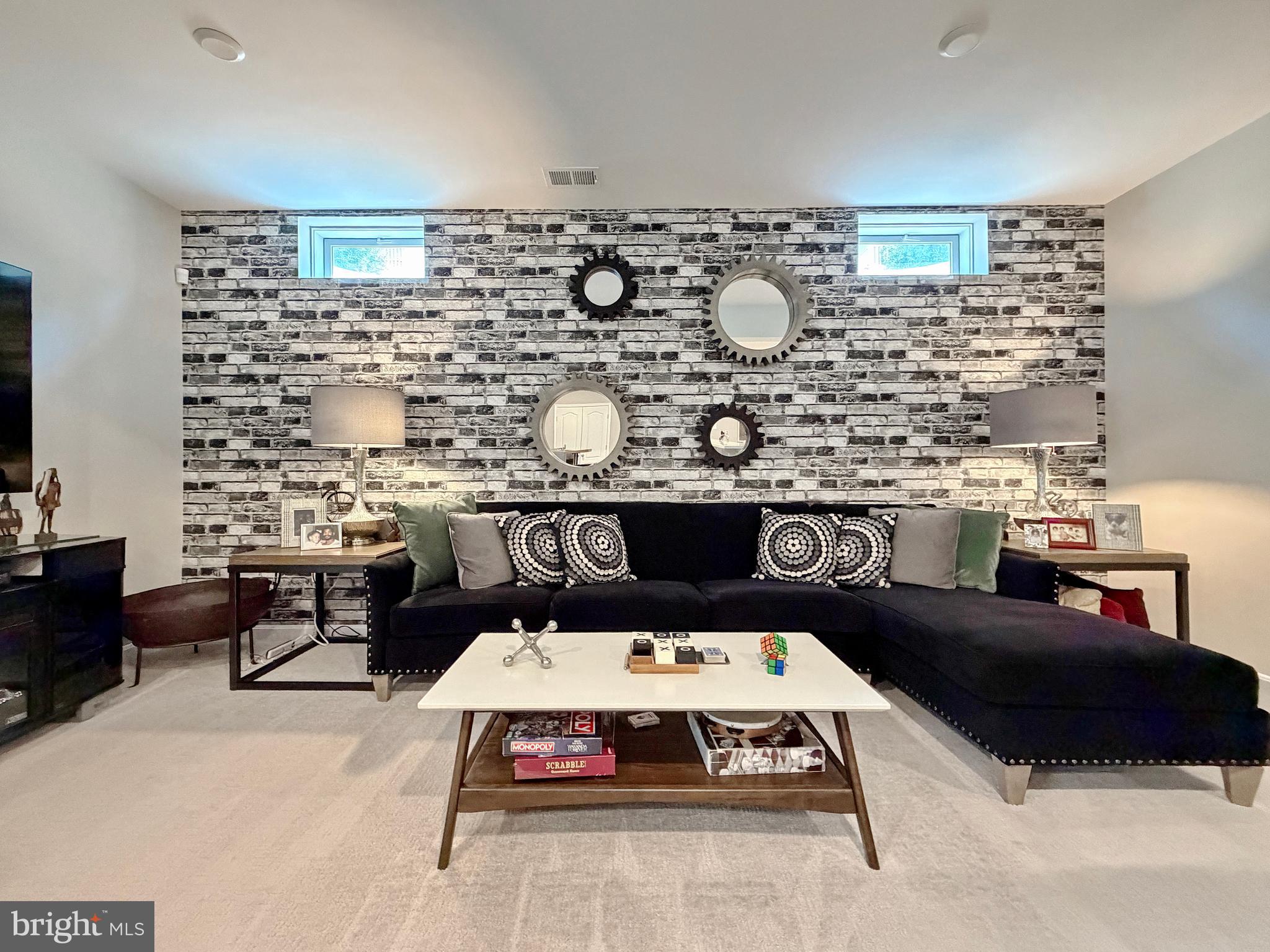 SIGNATURE CLUB - Residential