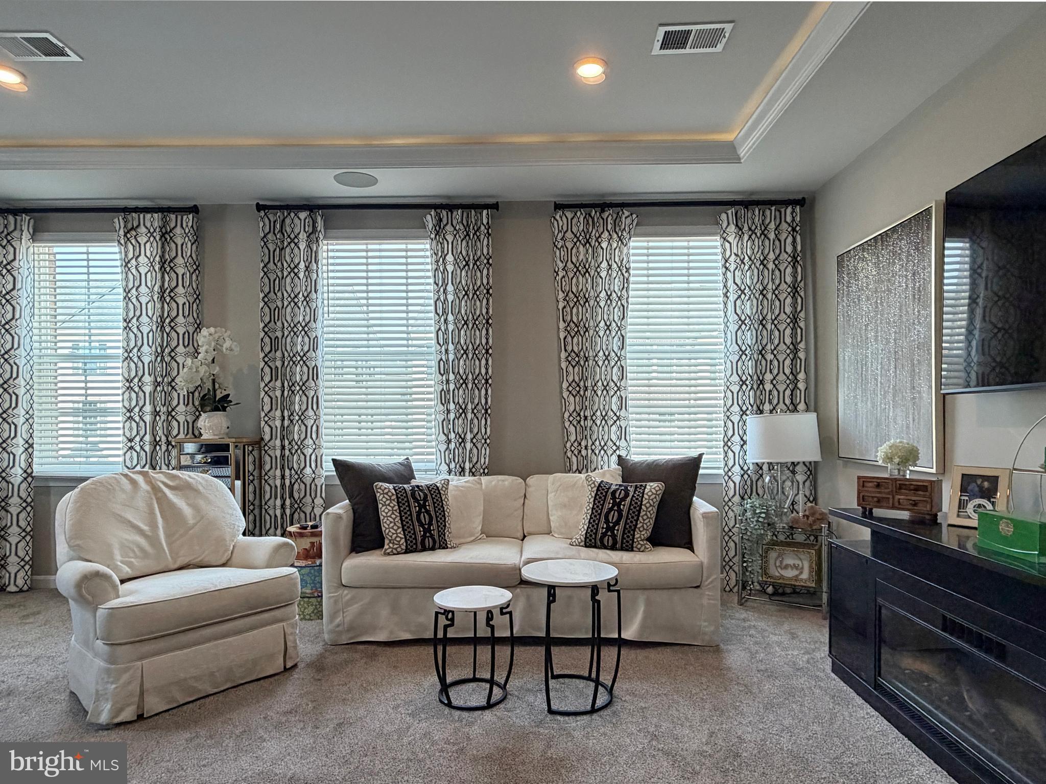 SIGNATURE CLUB - Residential