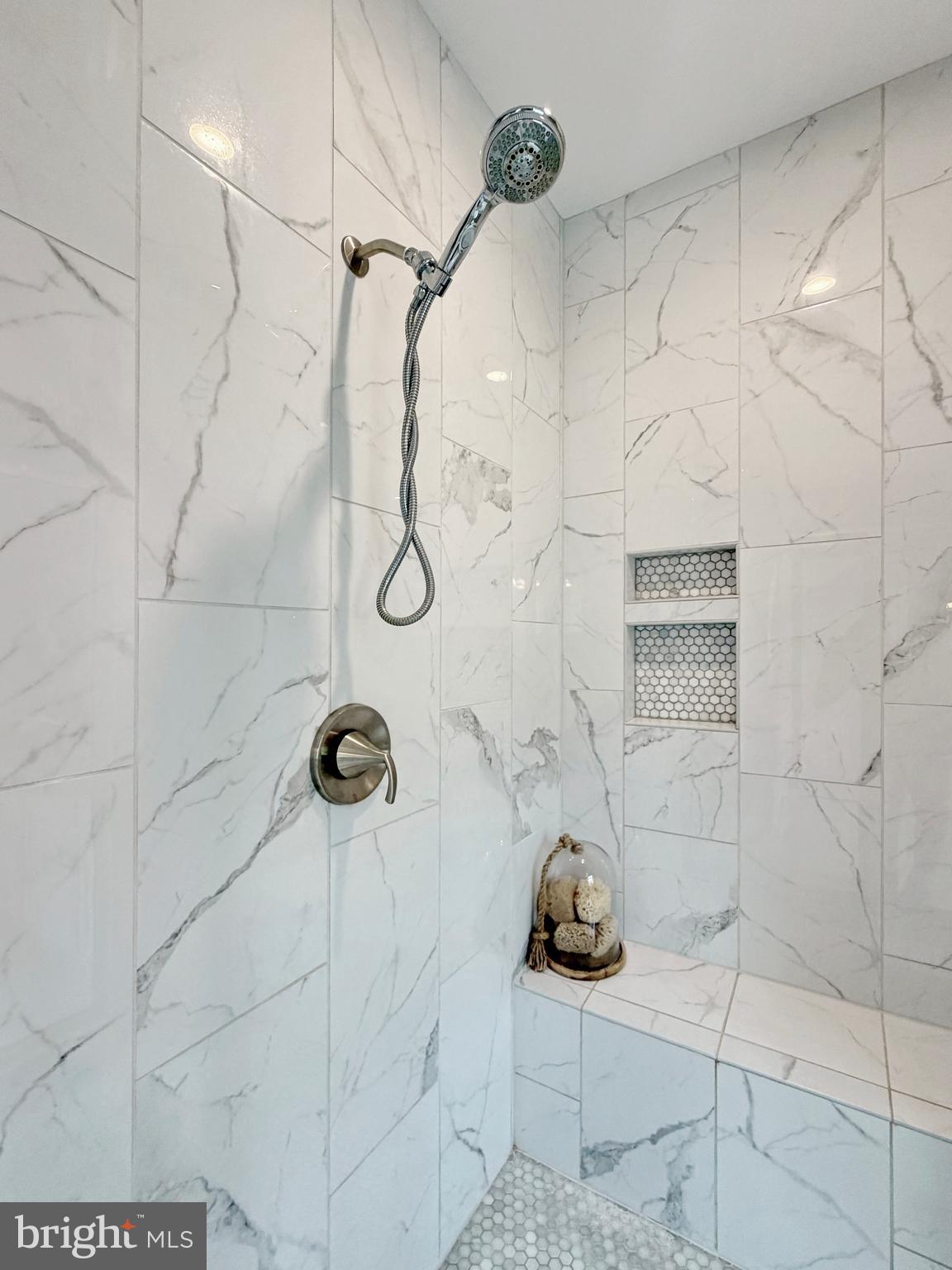 SIGNATURE CLUB - Residential
