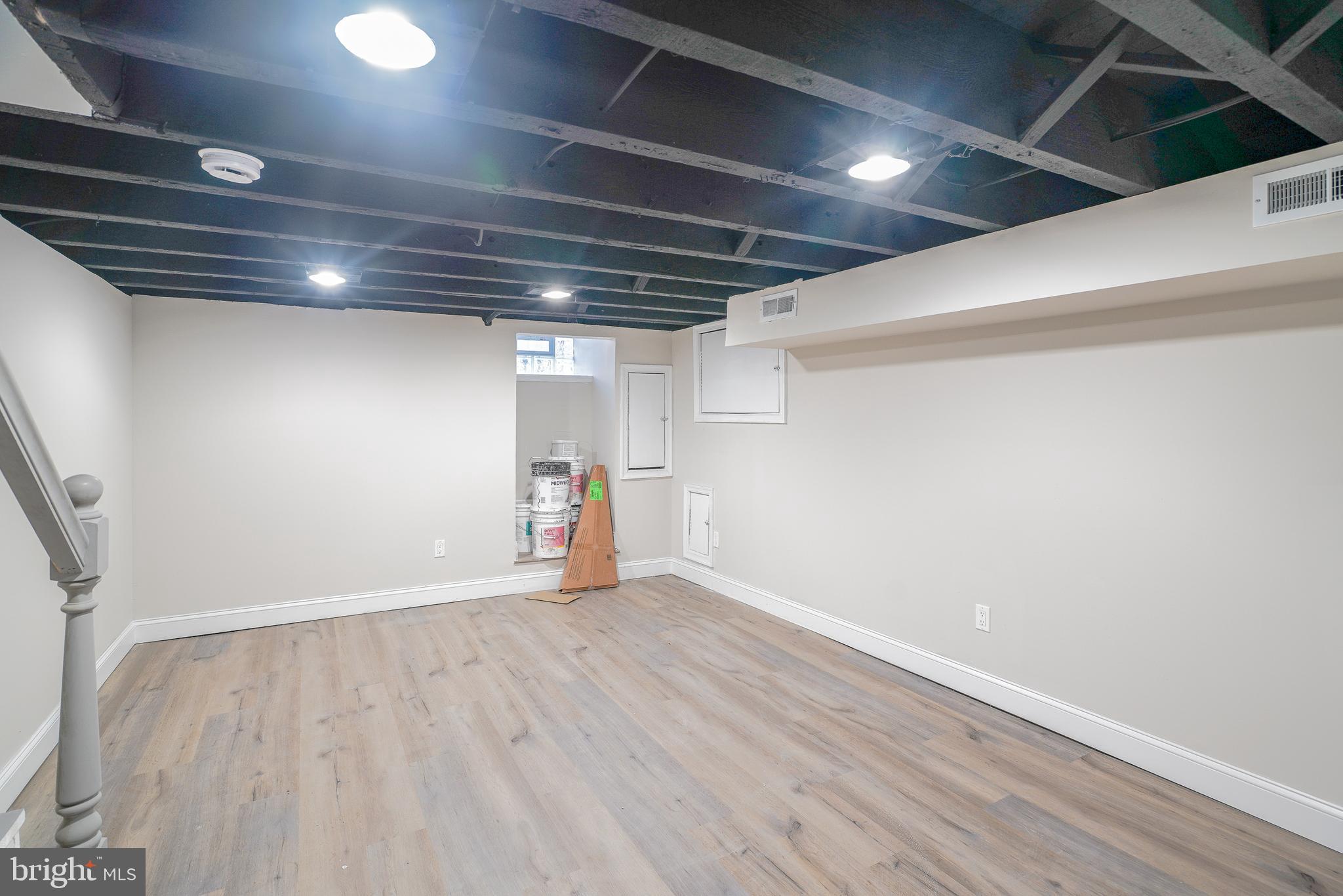 WEST PASSYUNK - Residential Income