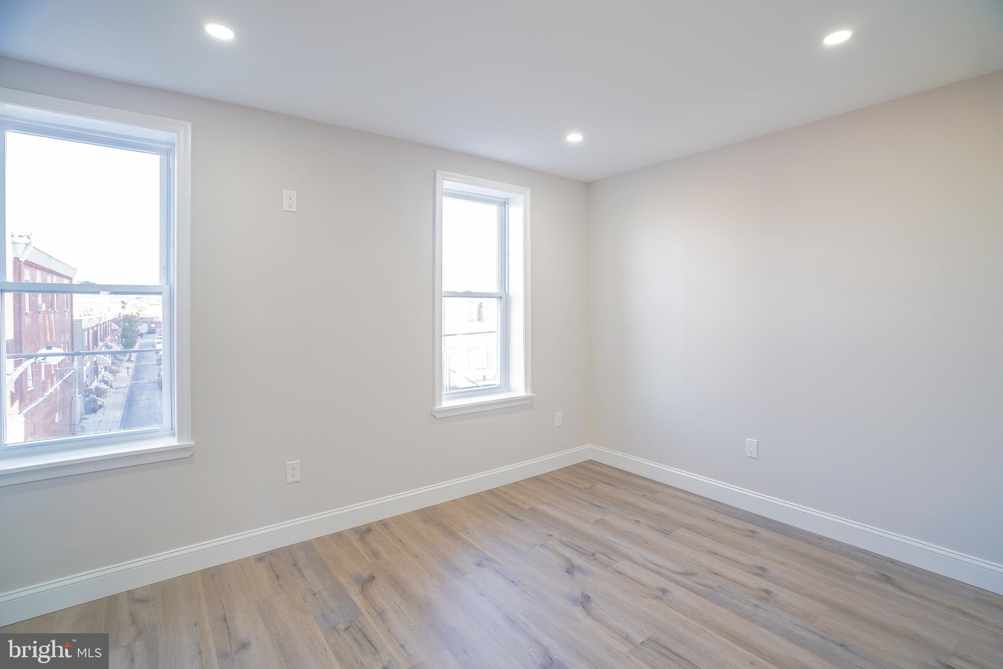 WEST PASSYUNK - Residential Income