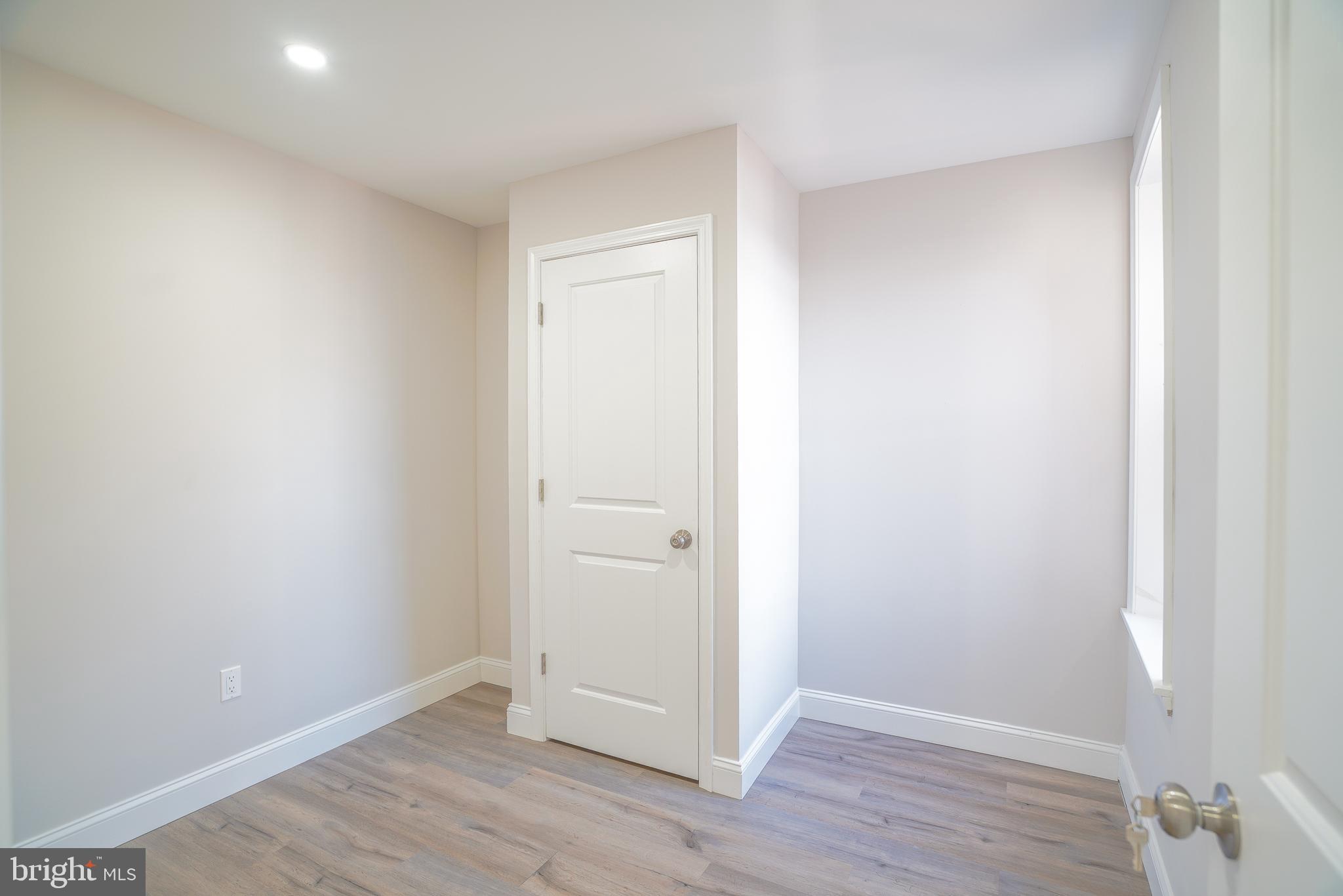 WEST PASSYUNK - Residential Income