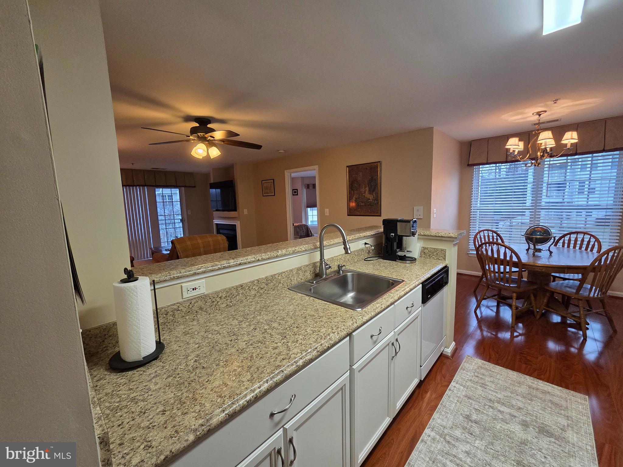 TIDEWATER TOWNS - Residential