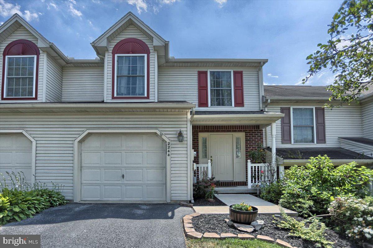 Welcome Home! This beautiful 3BR/2.5BA townhome located in Bowman's Village, located in Upper Allen Township and in Mechanicsburg SD! Minutes away Route 15 and PA Turnpike. First  floor offers a spacious living room, deck that overlooks a beautiful wooded area, and upgraded coffee nook! Walk-out basement, second floor laundry, finished one-car garage, natural gas heat/water heater, and the list goes on! Best part.... No HOA!!! Schedule your showing today!! Home Inspection available for peace of mind!!