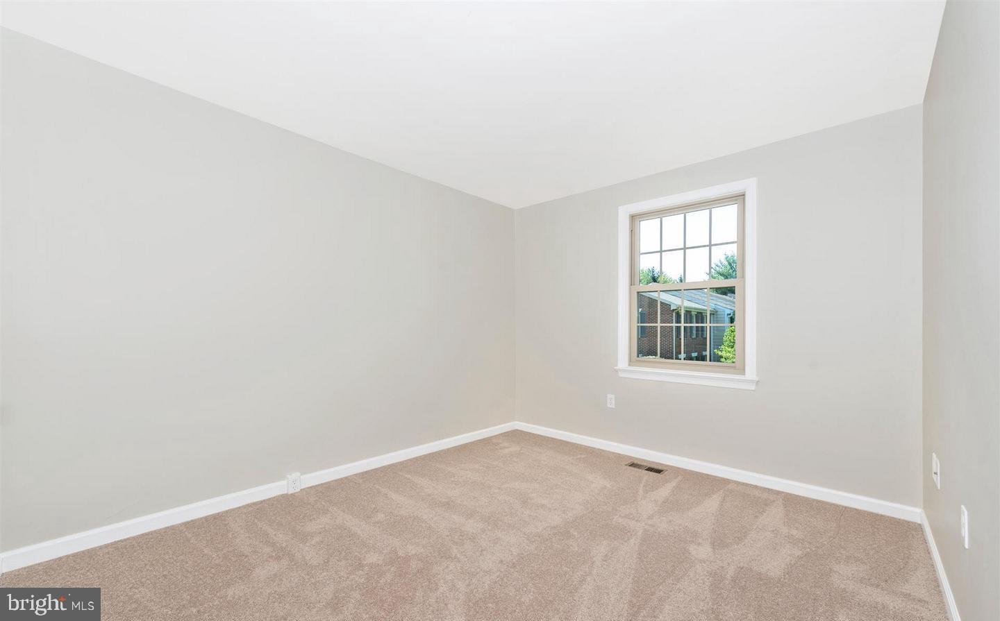 WATERSIDE - Residential Lease