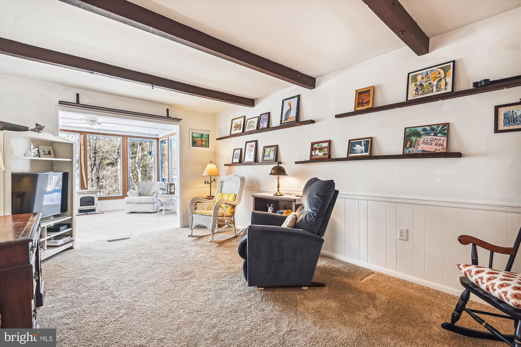 RESTON - Residential