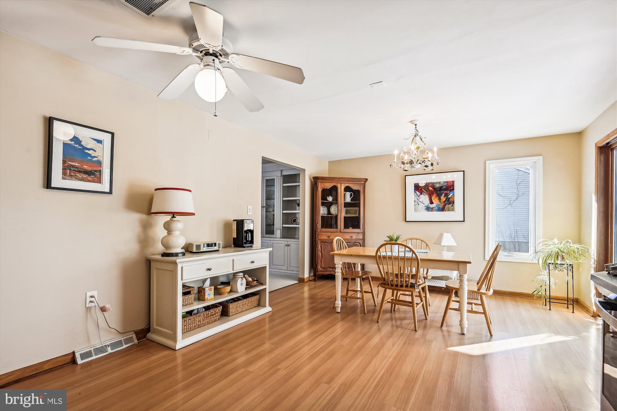RESTON - Residential