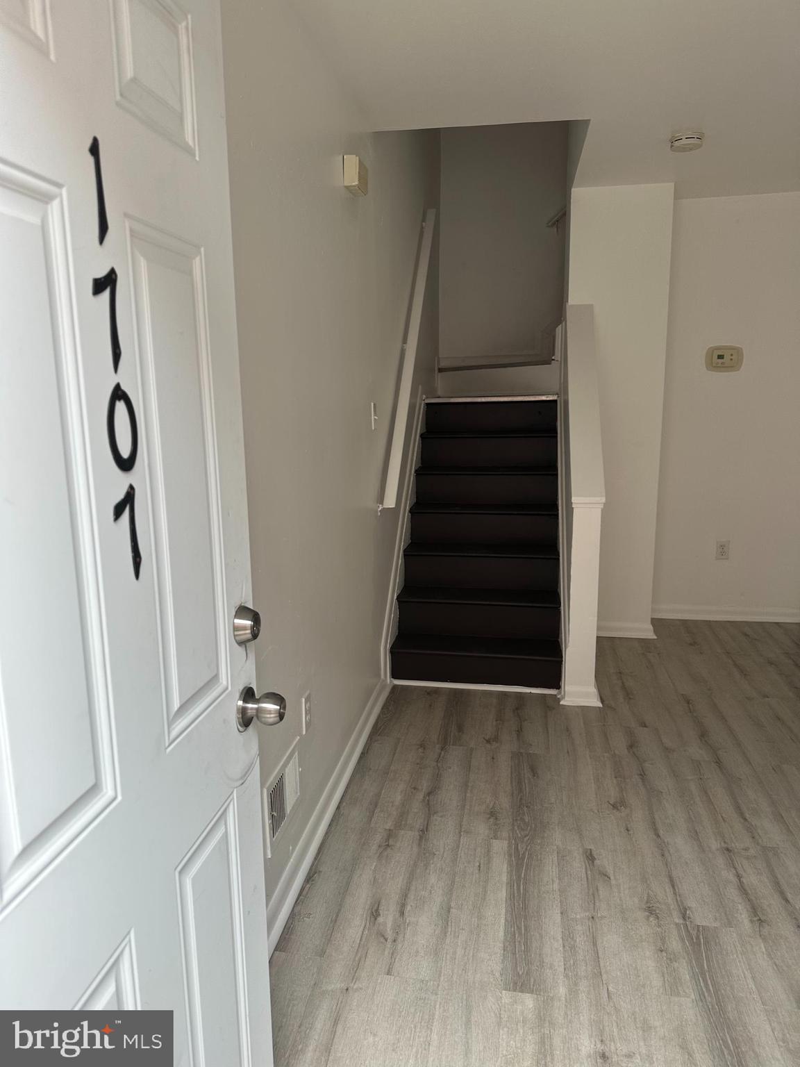 BROADWAY EAST - Residential