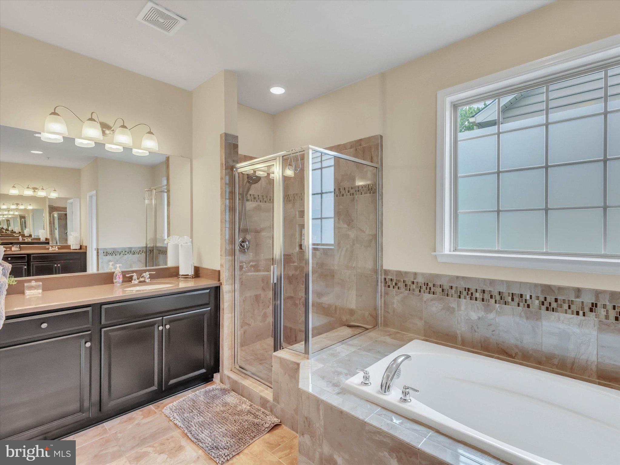 WOODMORE TOWNE CENTRE - Residential