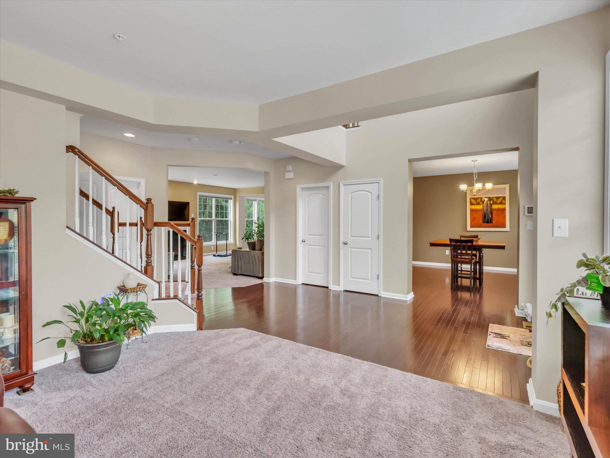 WOODMORE TOWNE CENTRE - Residential