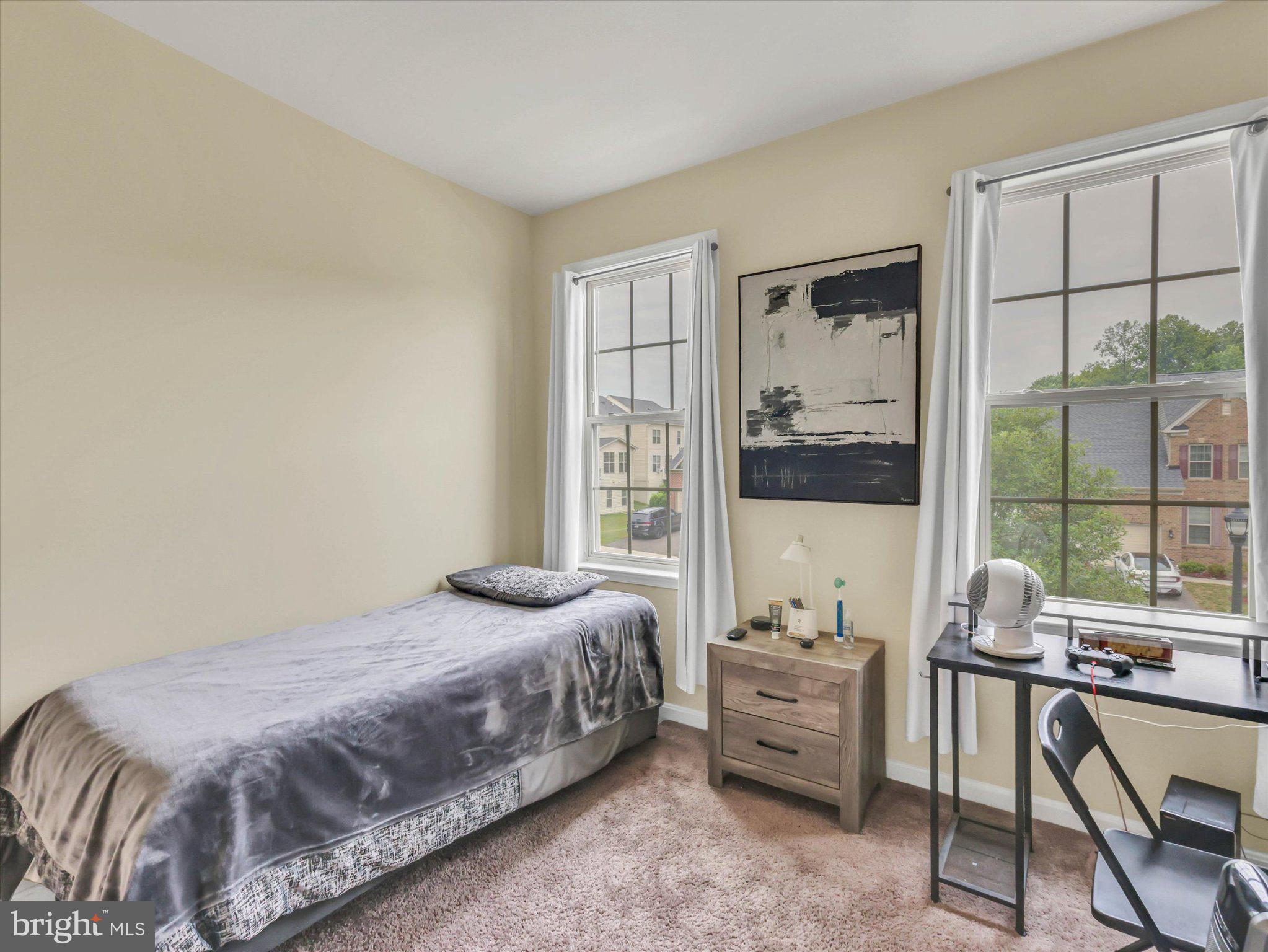 WOODMORE TOWNE CENTRE - Residential