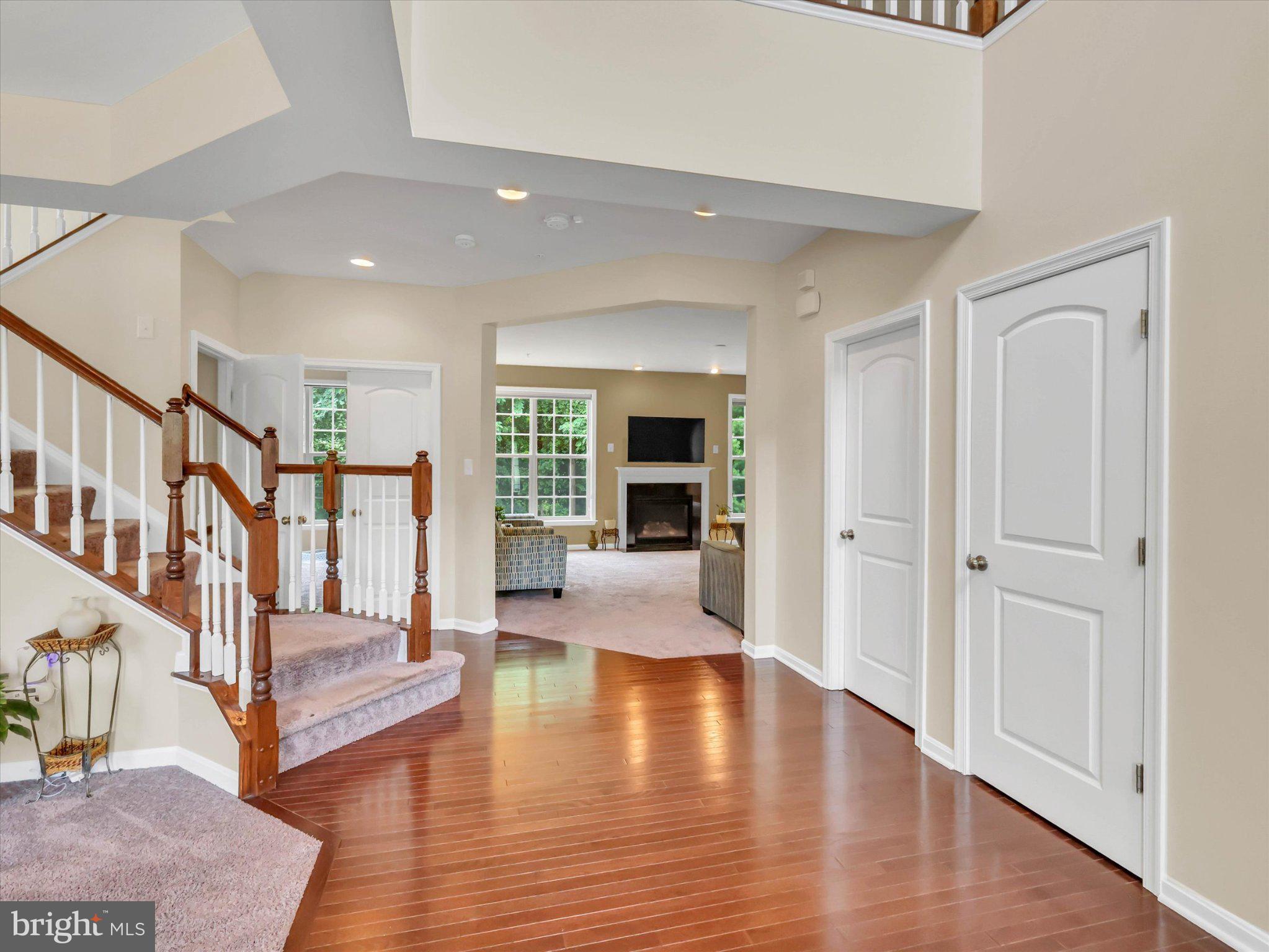 WOODMORE TOWNE CENTRE - Residential