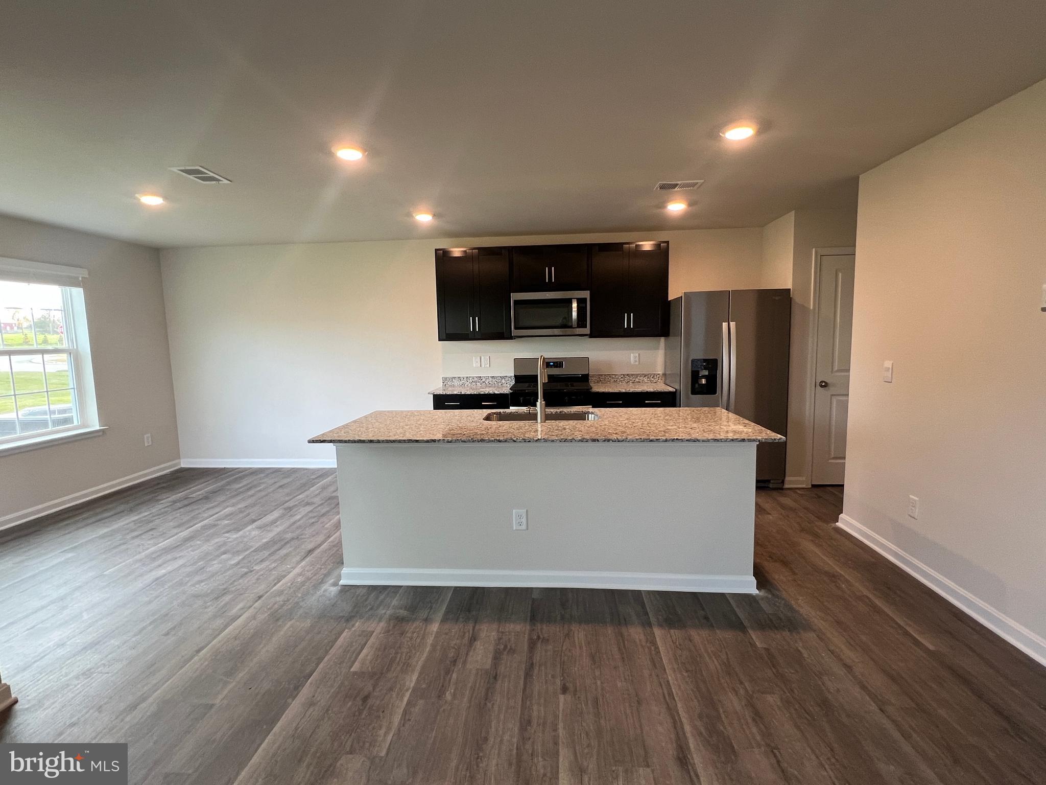 RETREAT AT WINDING CREEK - Residential Lease