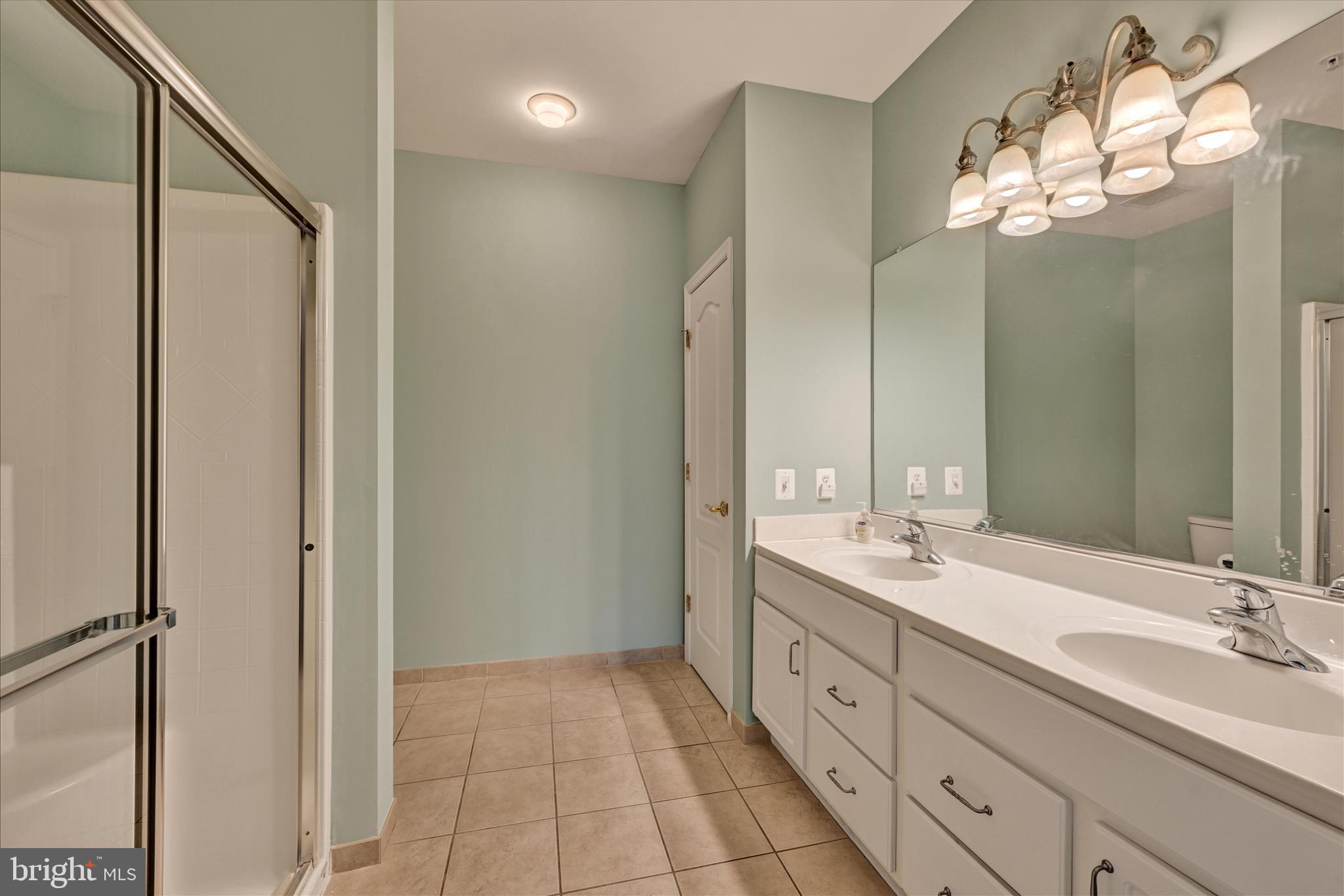 IRWINS CHOICE - Residential