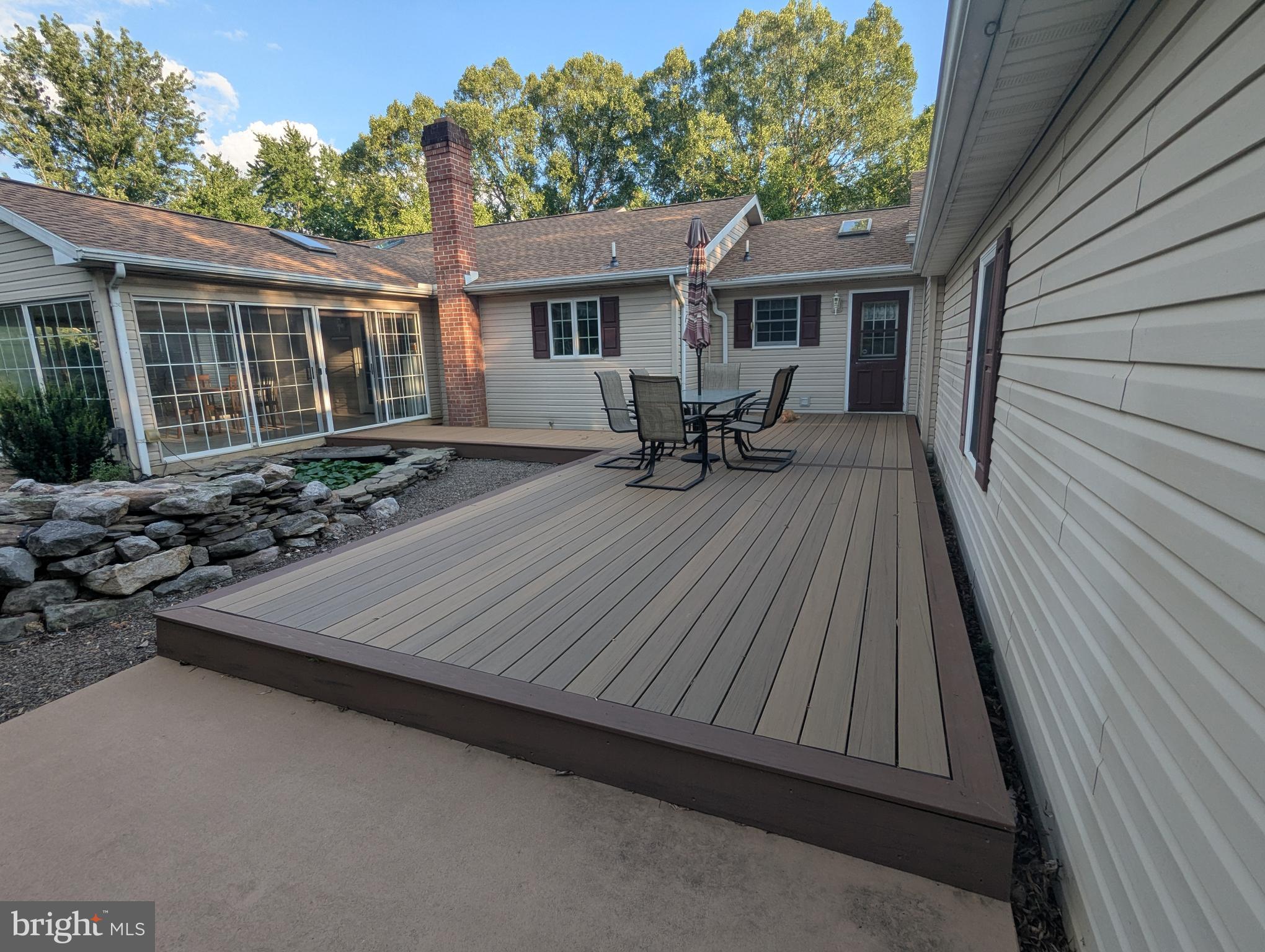 WAYNESBORO - Residential