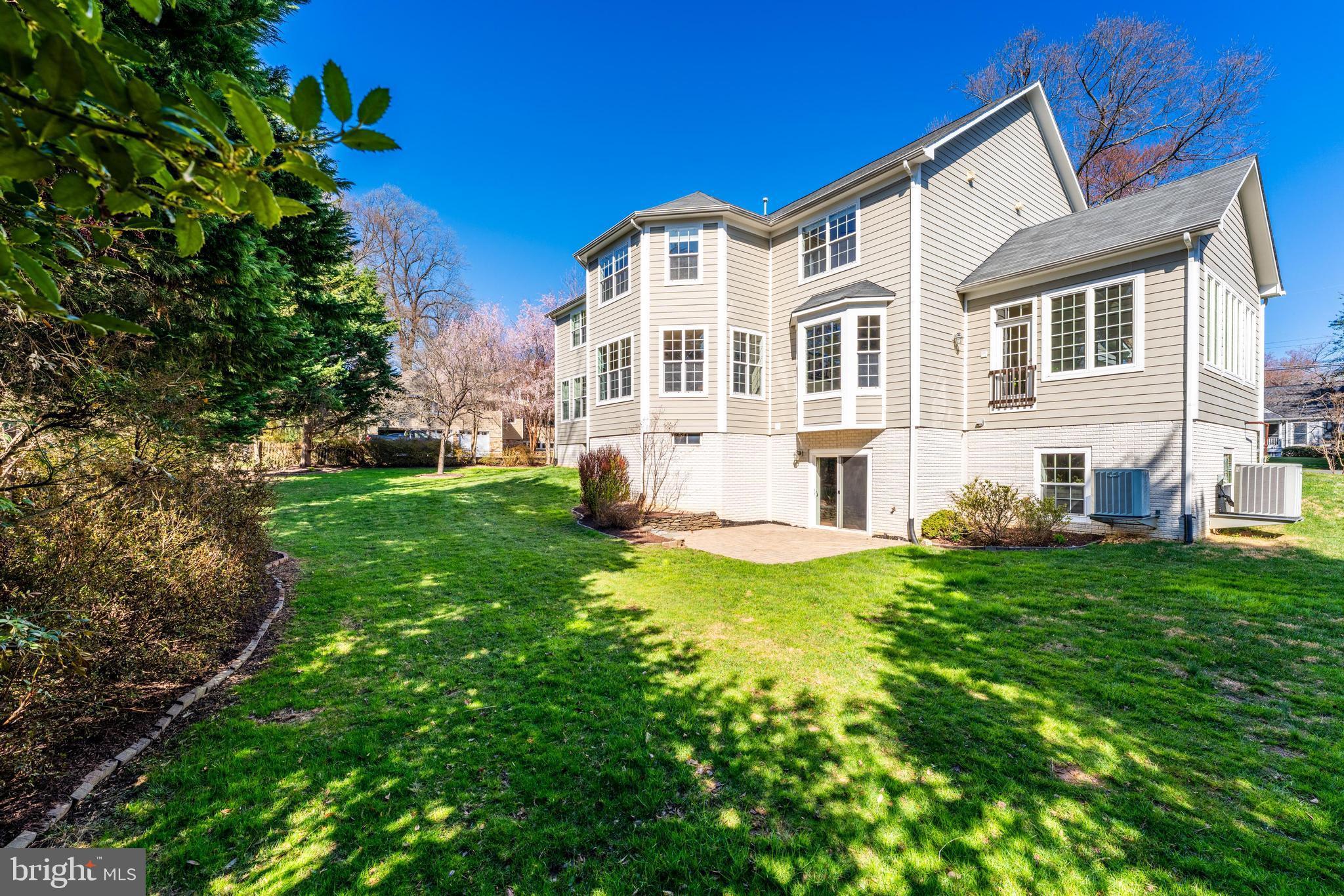 BEACON HILL - Residential