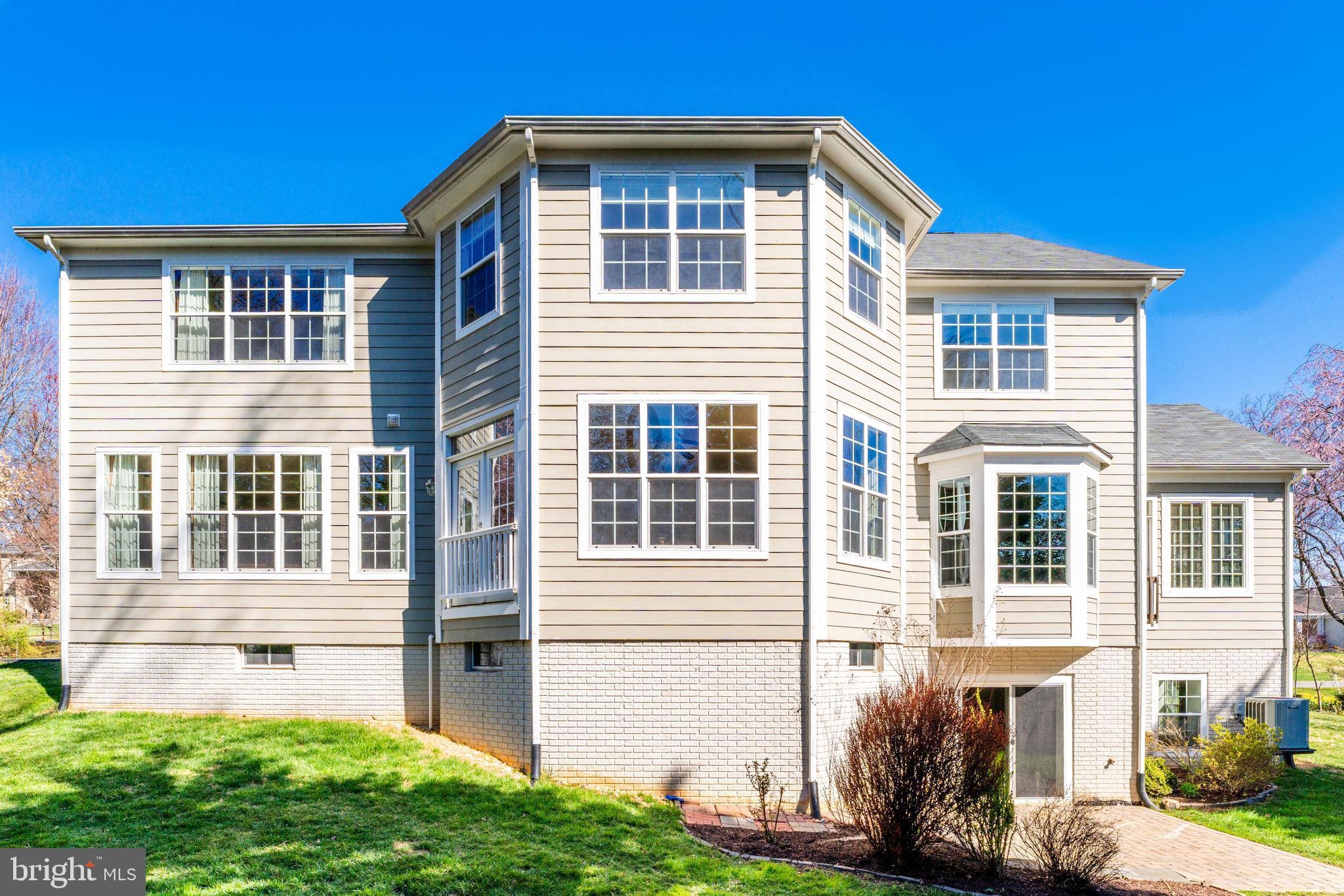 BEACON HILL - Residential