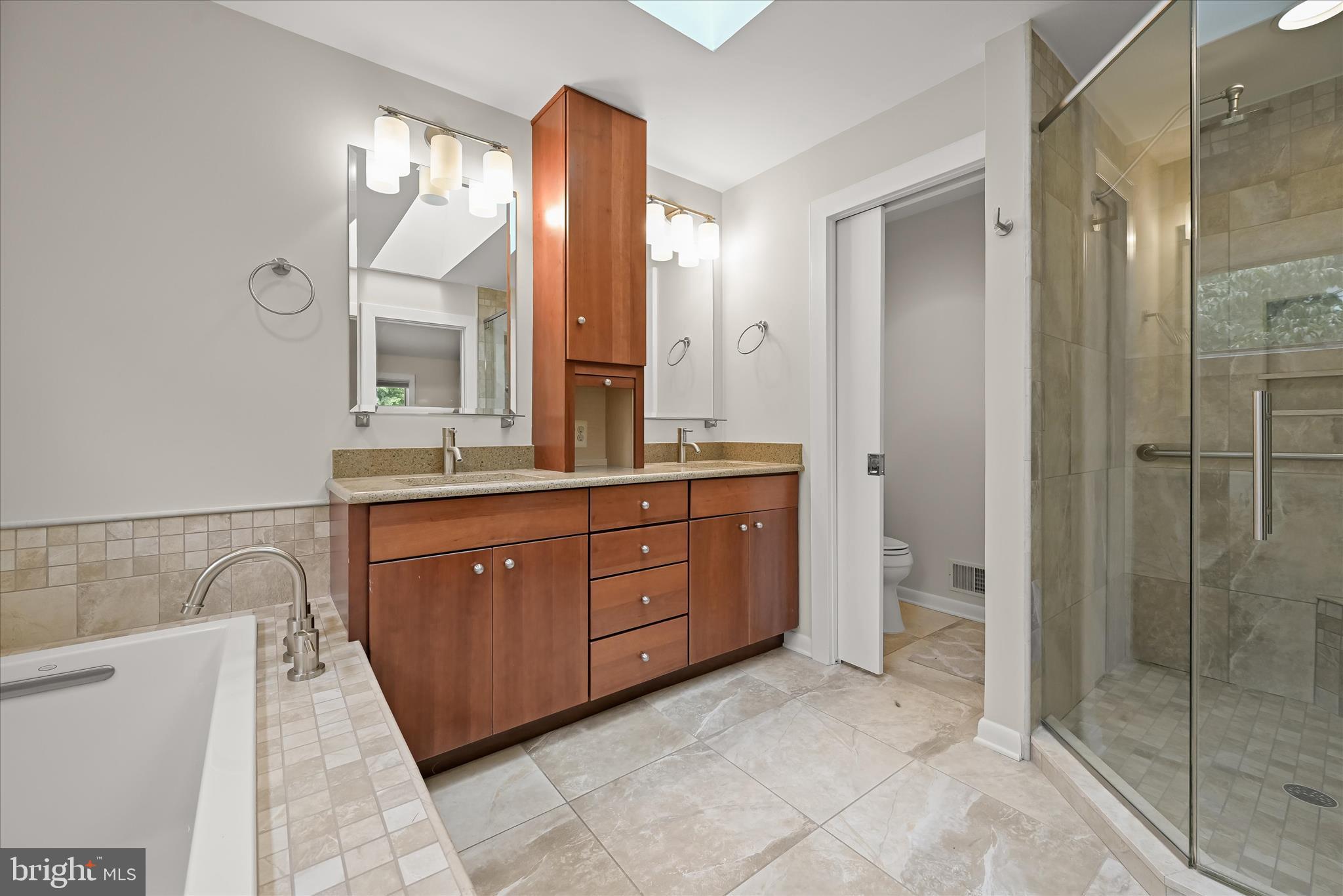 HICKORY RIDGE - Residential