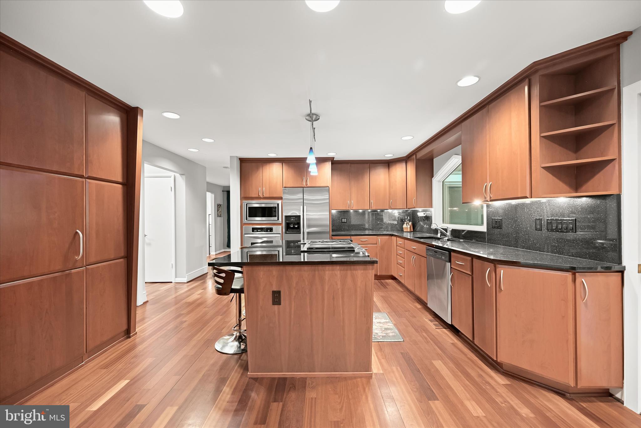 HICKORY RIDGE - Residential