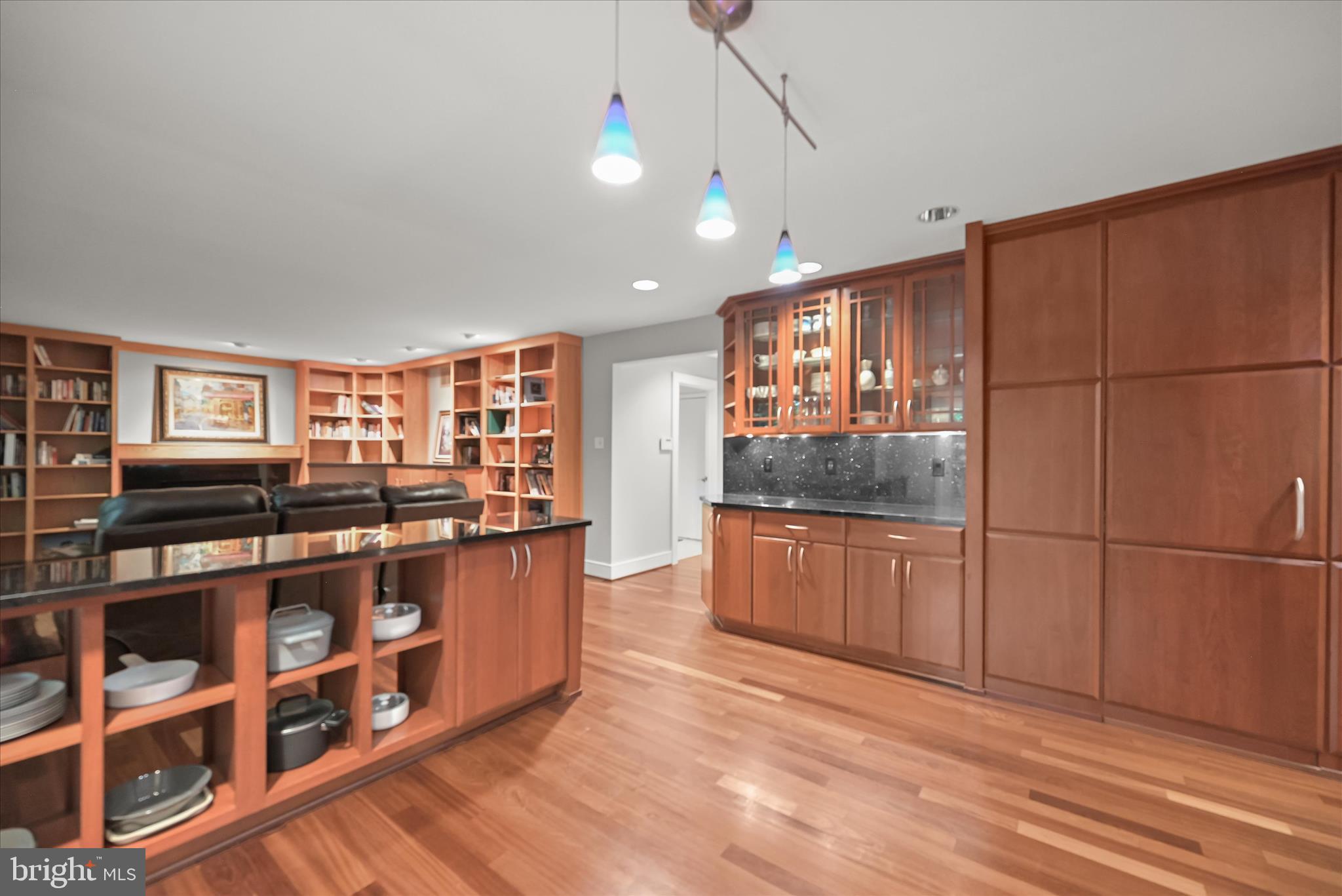 HICKORY RIDGE - Residential