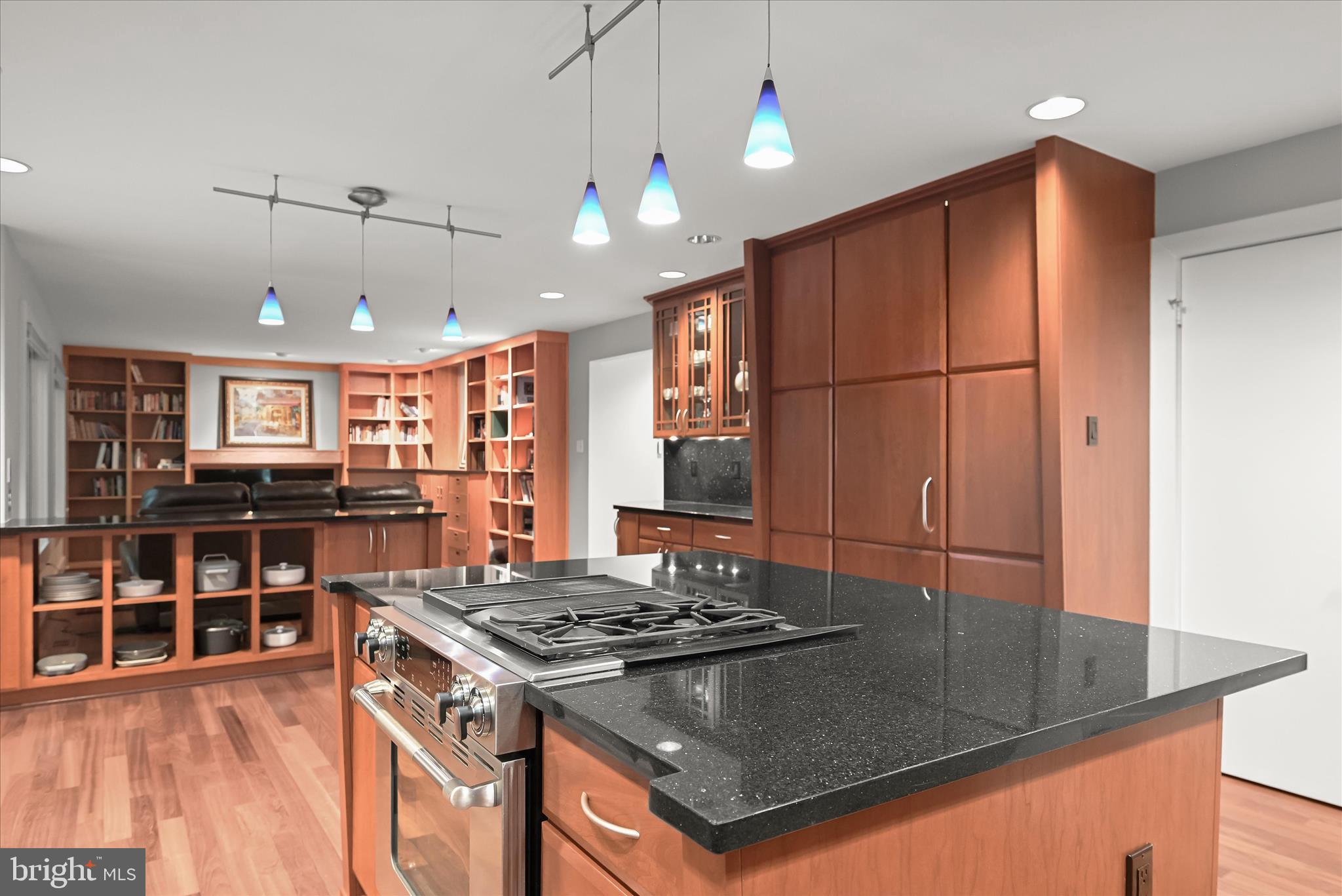 HICKORY RIDGE - Residential