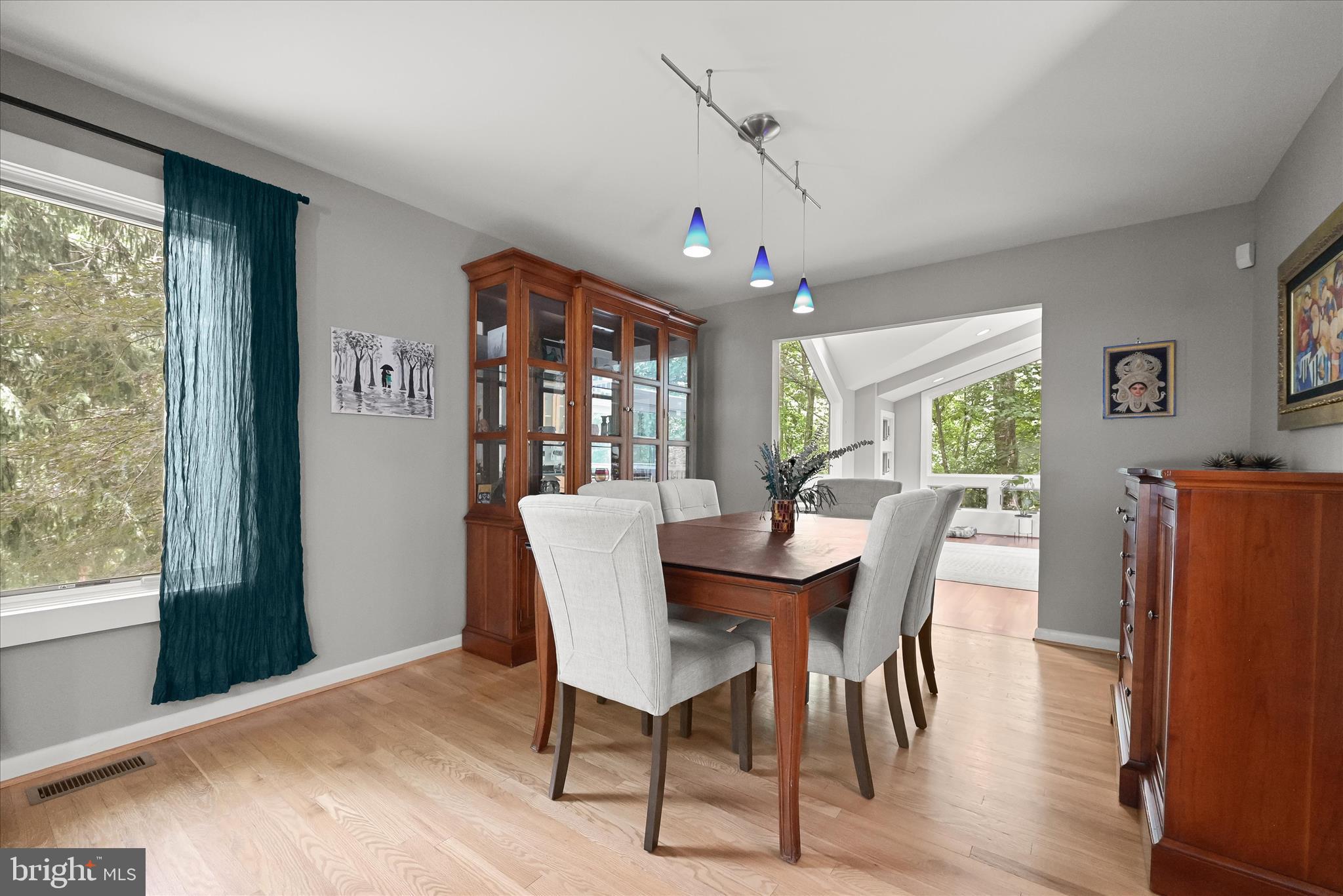 HICKORY RIDGE - Residential