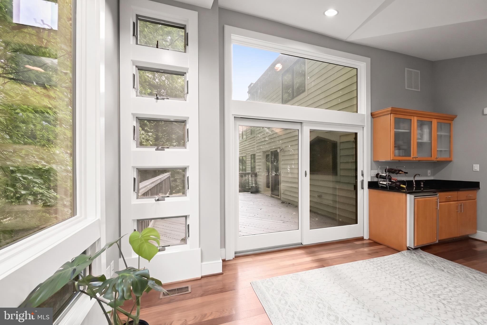 HICKORY RIDGE - Residential