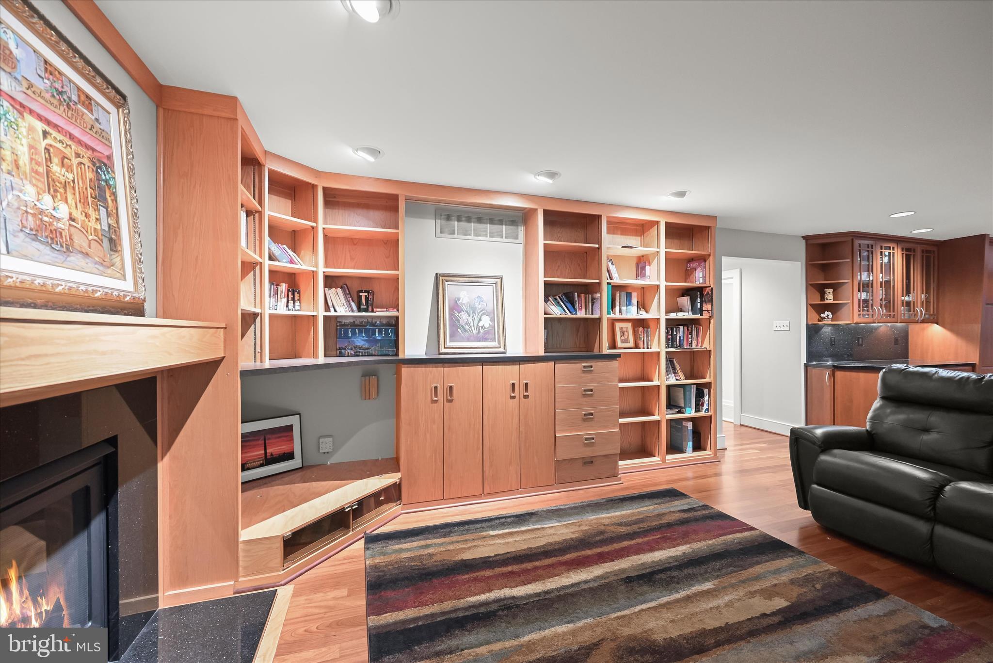 HICKORY RIDGE - Residential