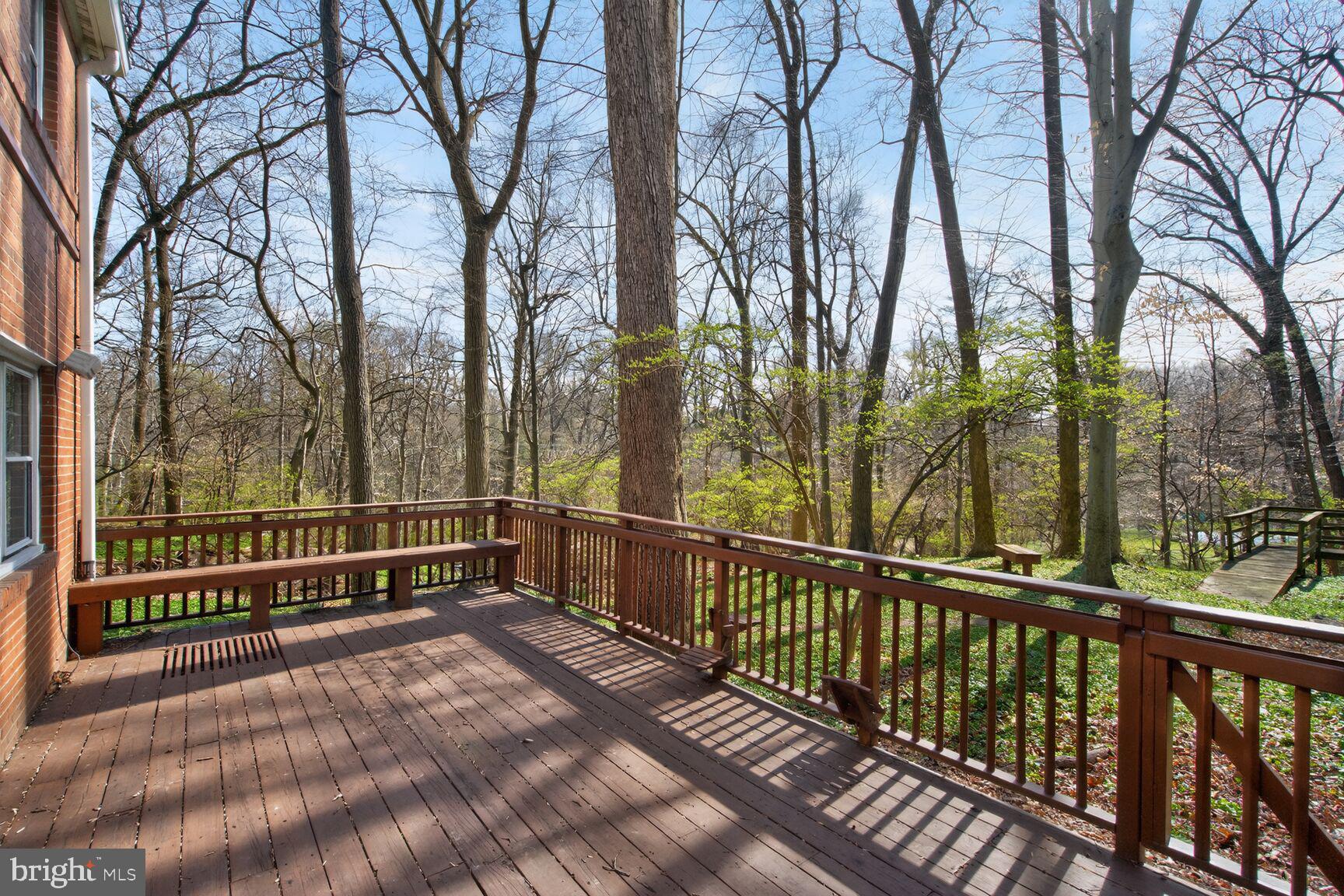 TOP OF THE PARK - Residential