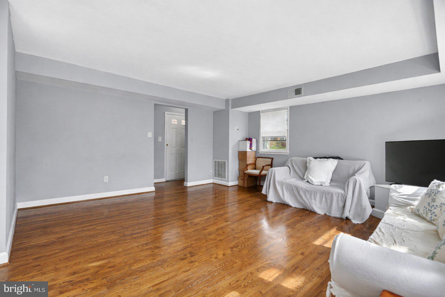TOP OF THE PARK - Residential