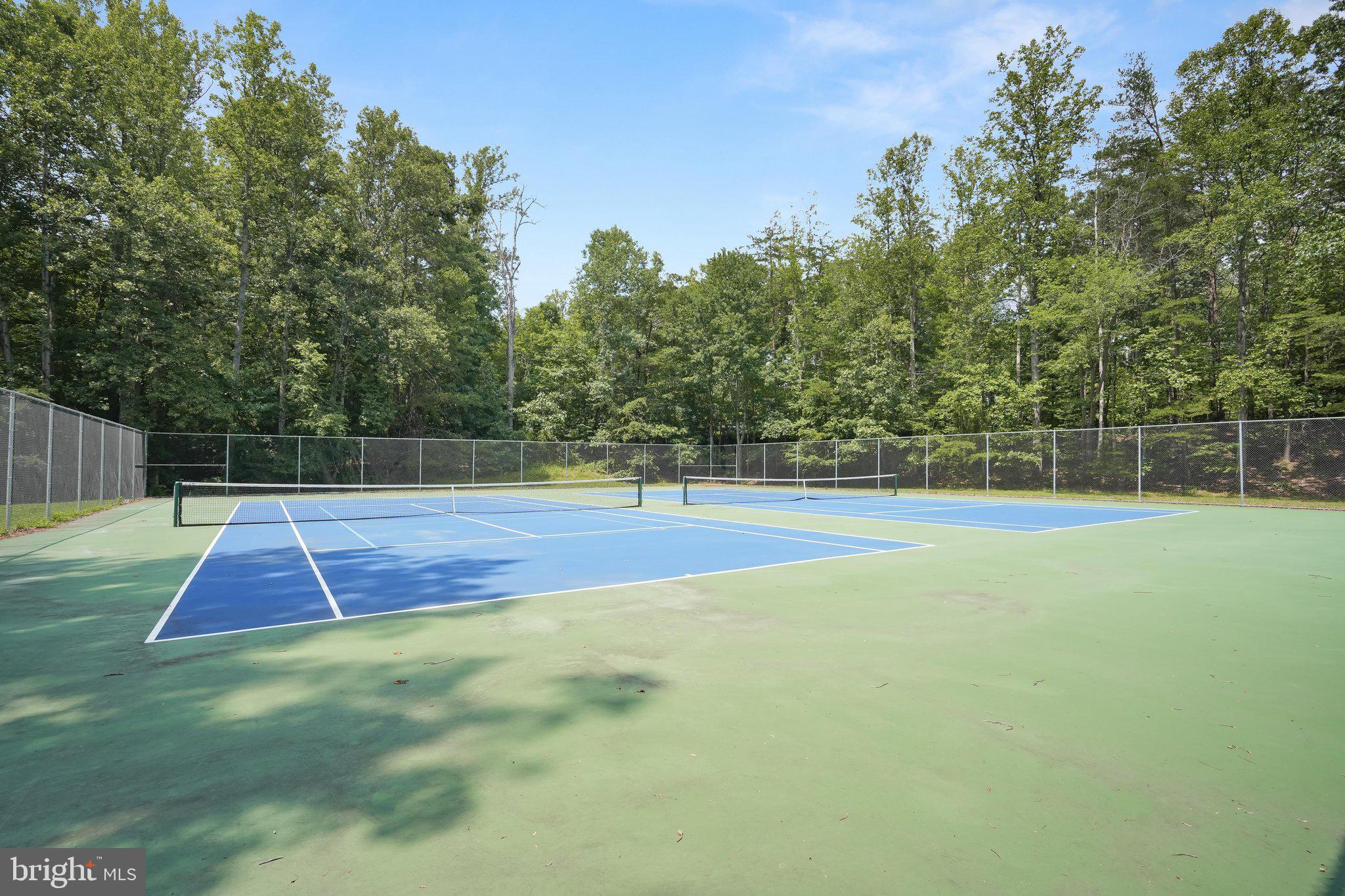 NEWINGTON FOREST - Residential