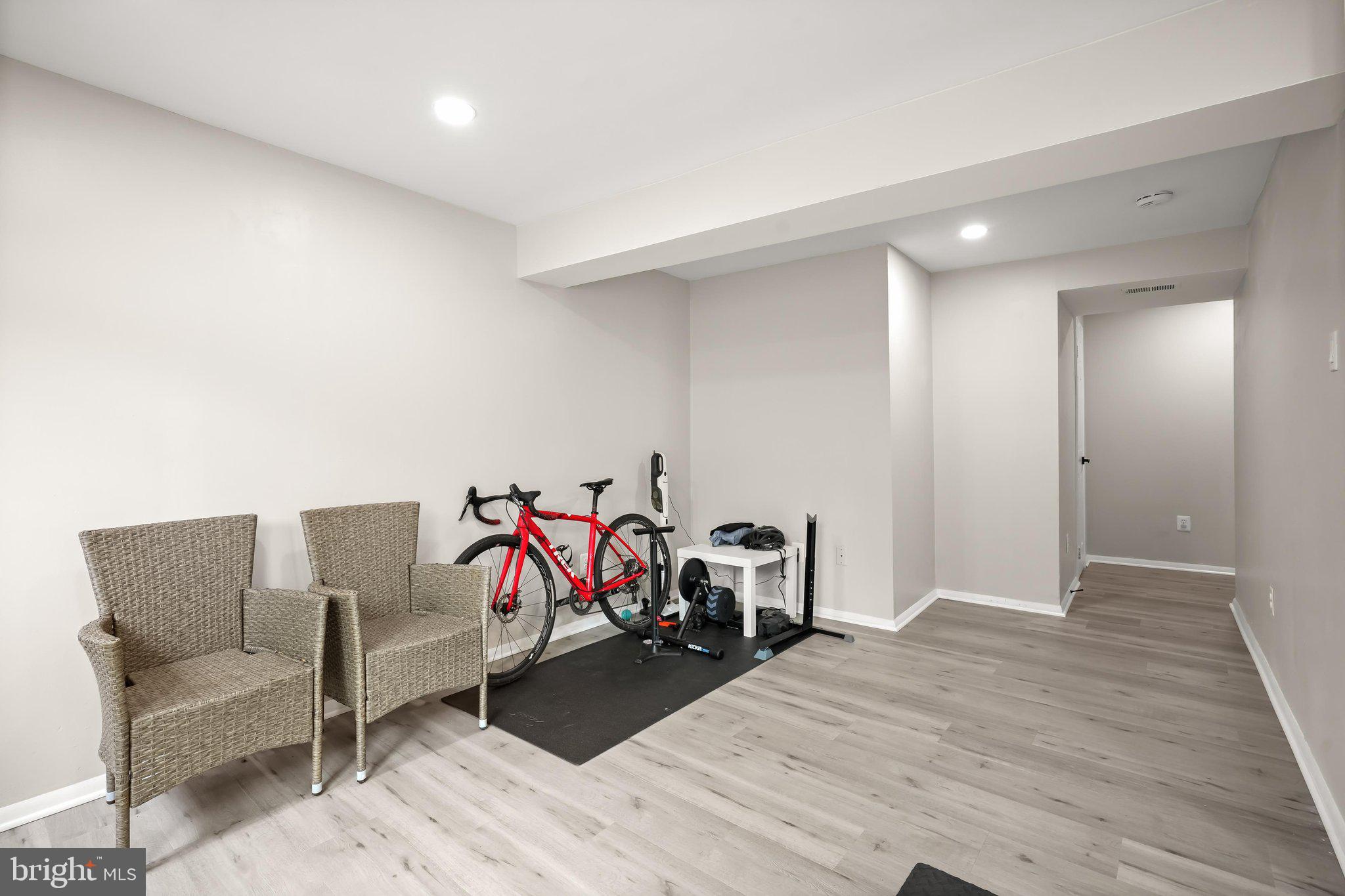 NEWINGTON FOREST - Residential