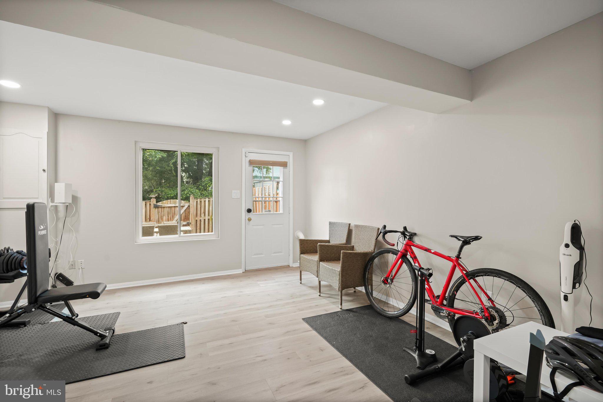 NEWINGTON FOREST - Residential