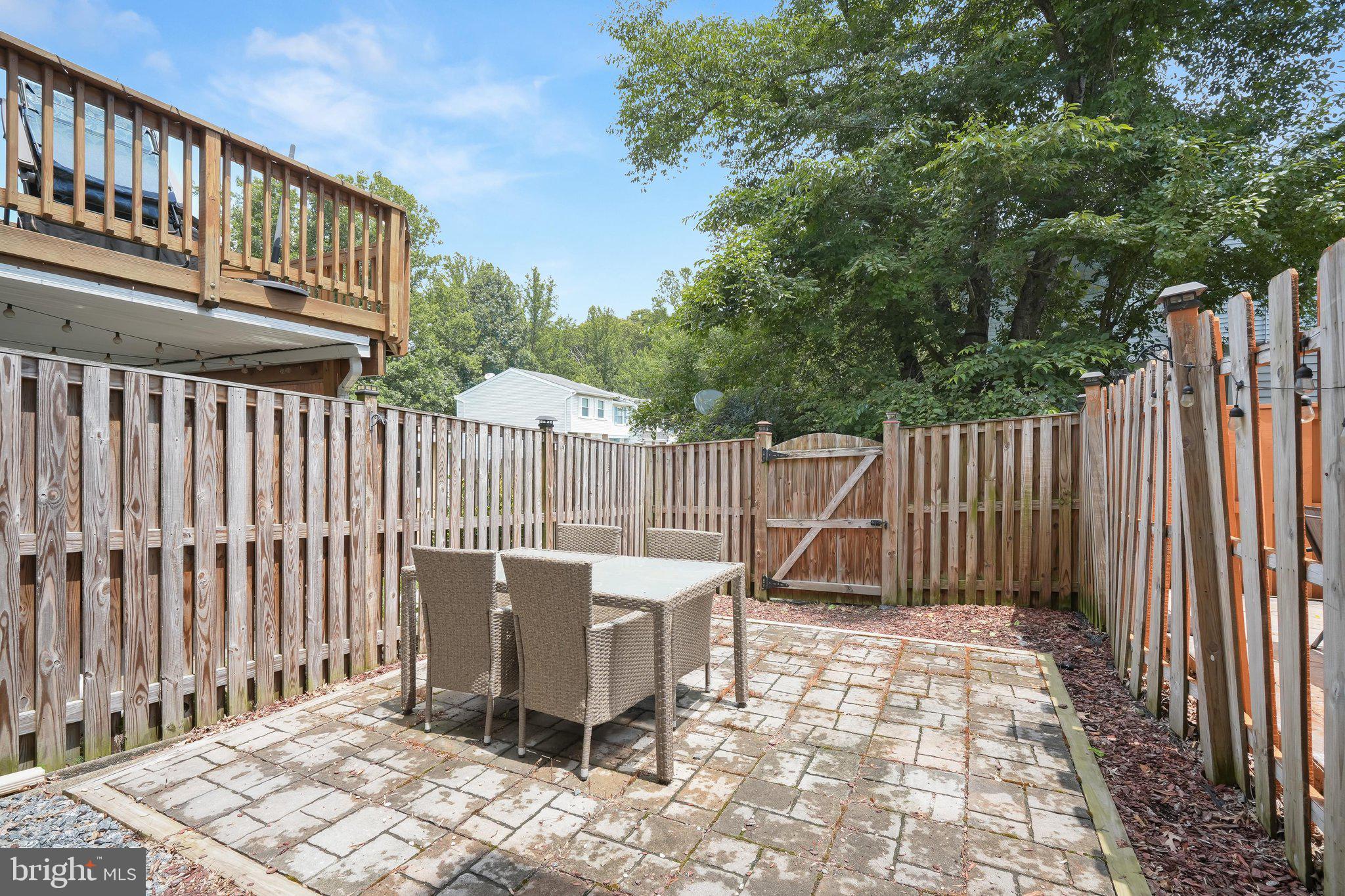 NEWINGTON FOREST - Residential