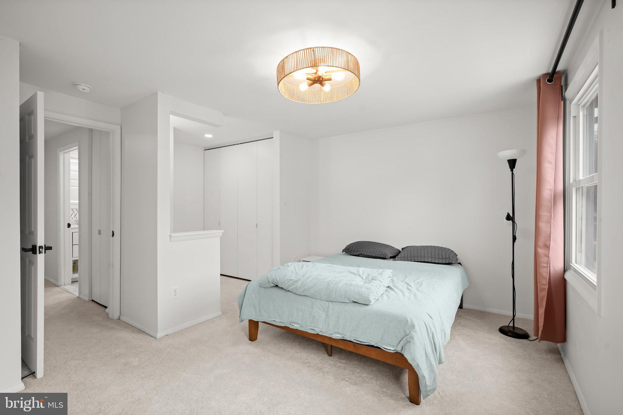 NEWINGTON FOREST - Residential