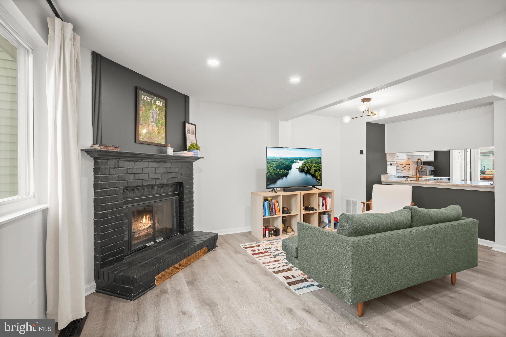 NEWINGTON FOREST - Residential