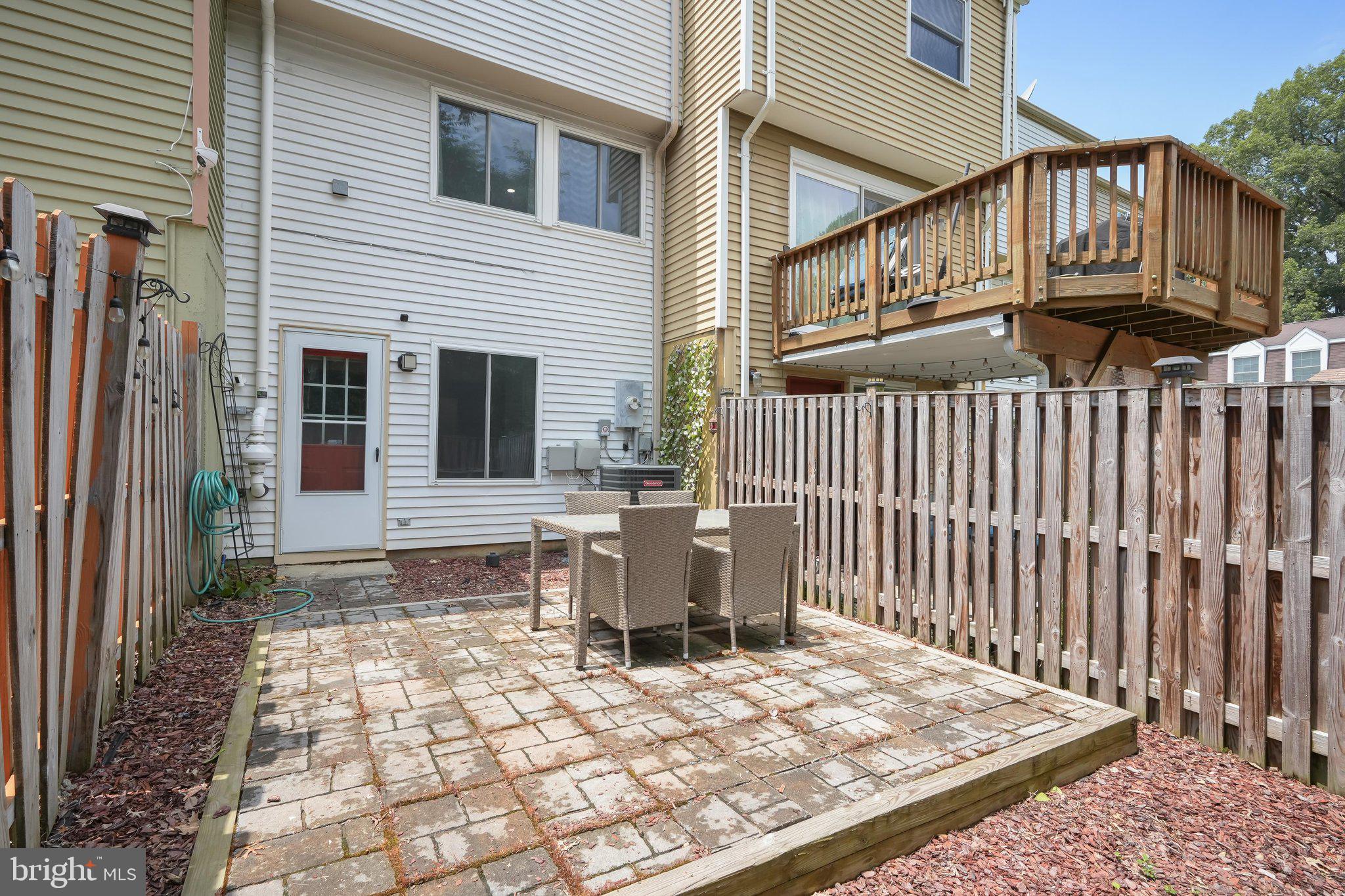 NEWINGTON FOREST - Residential