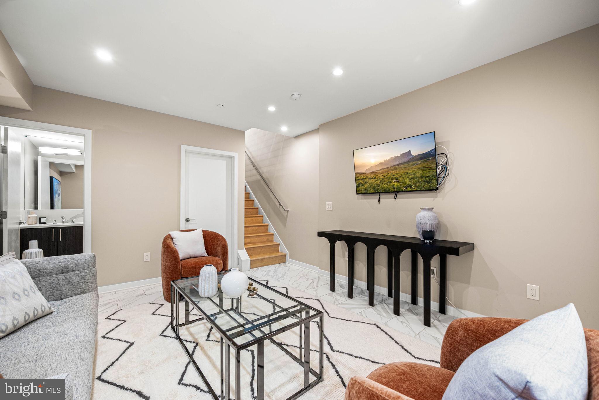 FITLER SQUARE - Residential