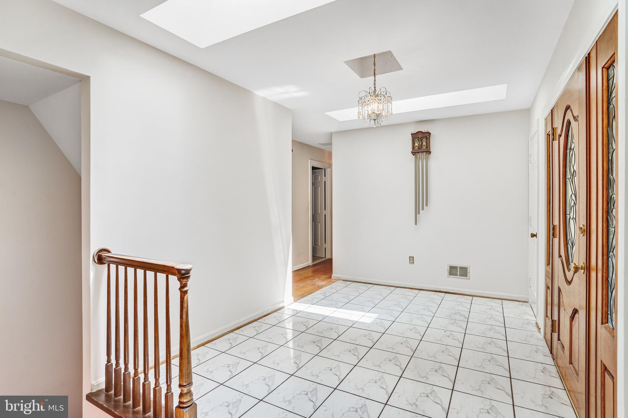 VALE WOODS KNOLLS - Residential