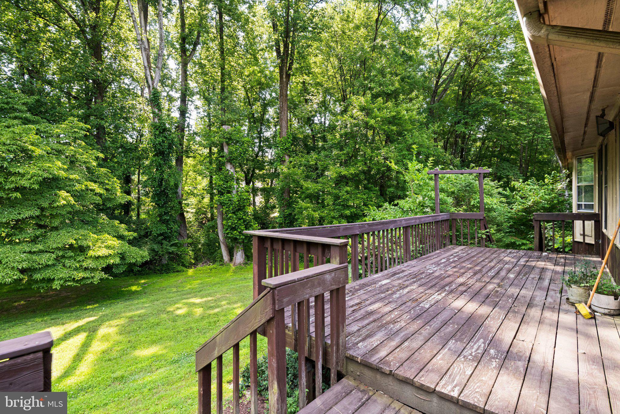 VALE WOODS KNOLLS - Residential