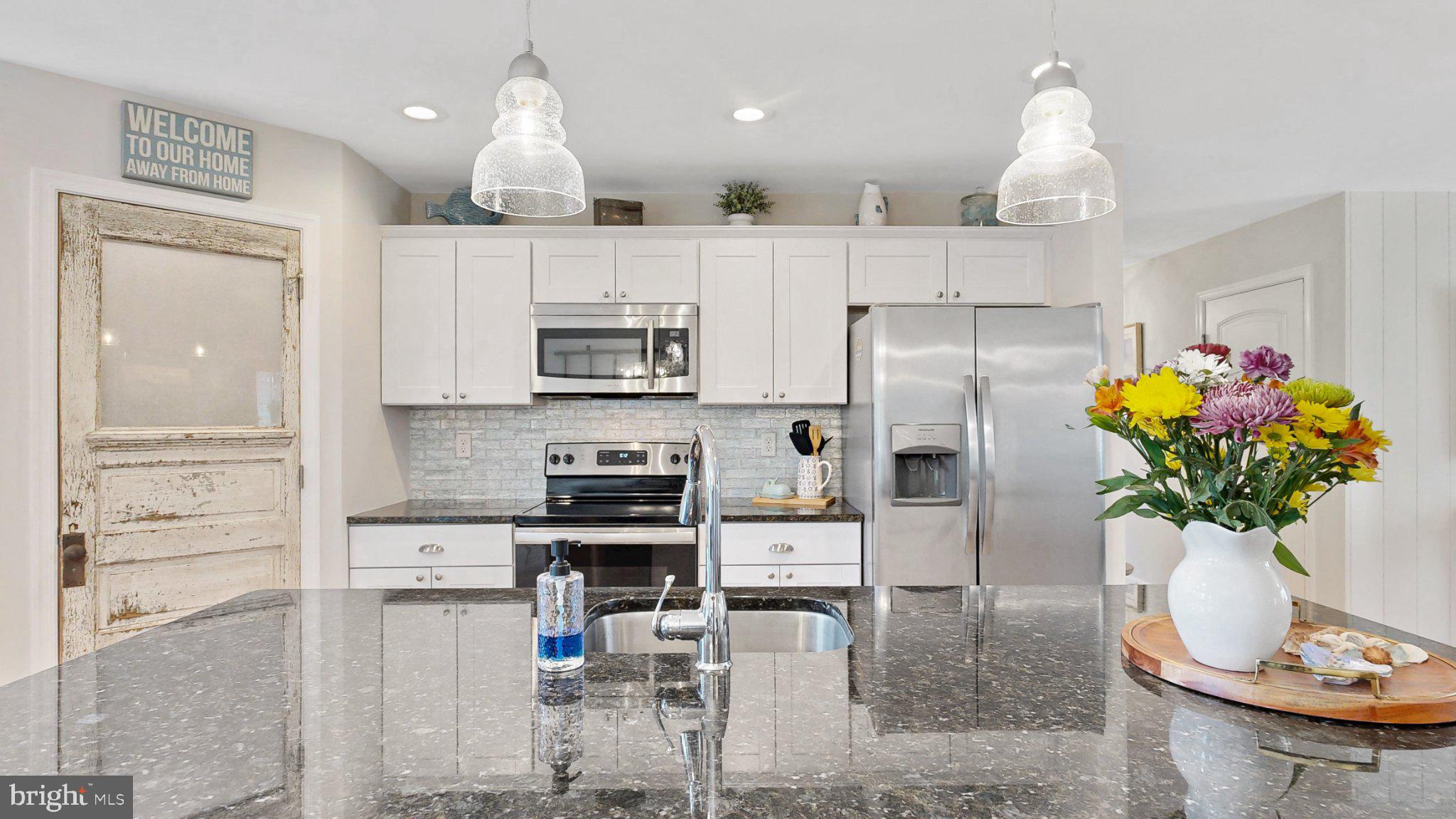 HOLLY OAK - Residential