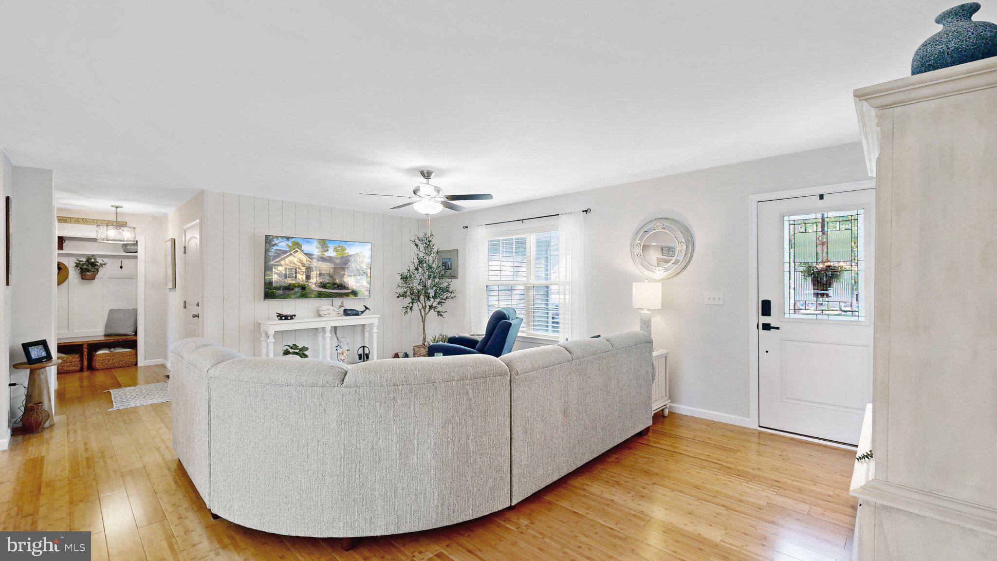 HOLLY OAK - Residential