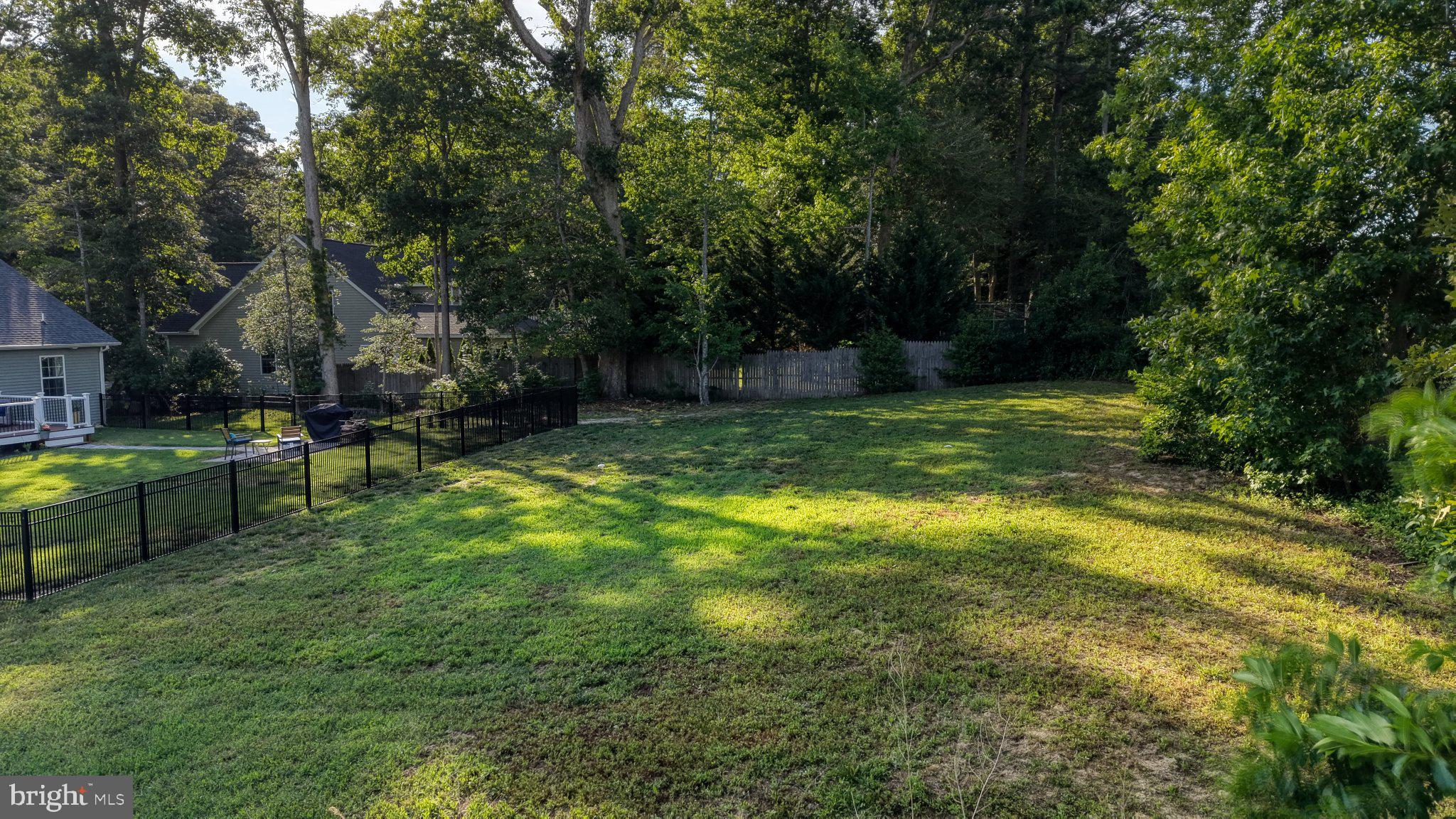HOLLY OAK - Residential