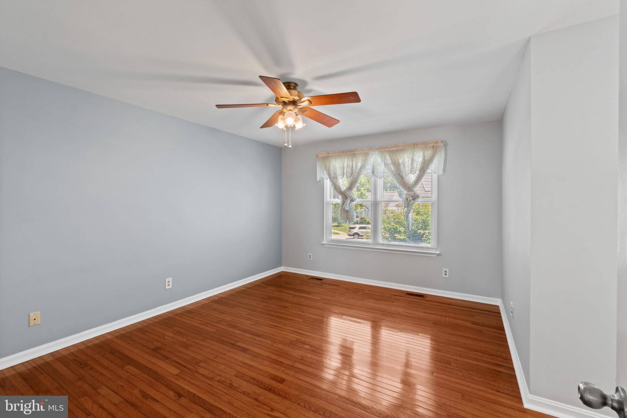 SENECA HARBOR - Residential