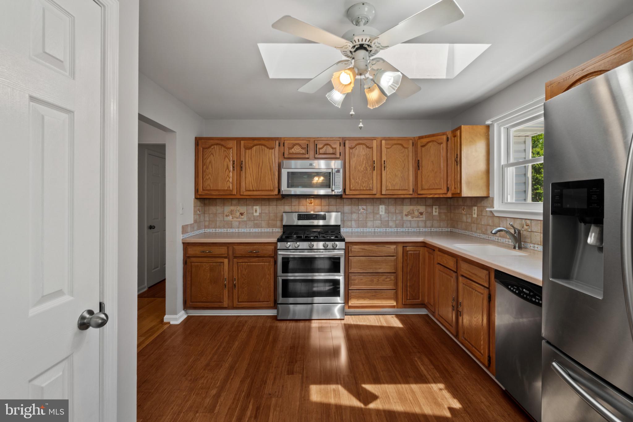 SENECA HARBOR - Residential